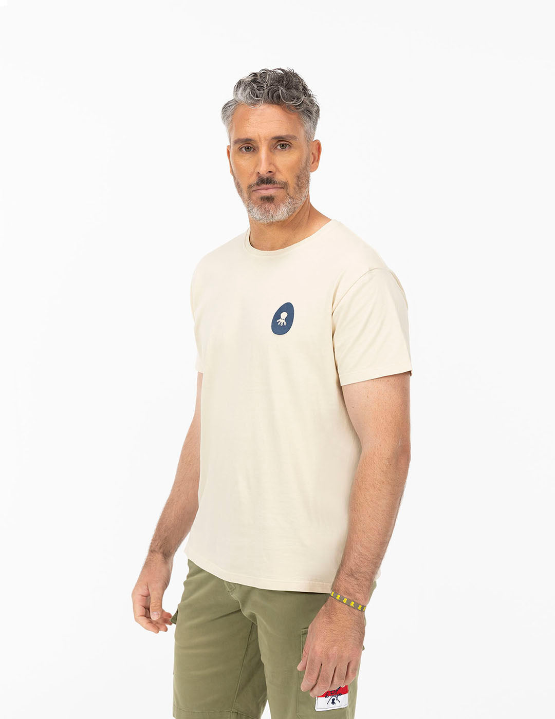 T-SHIRT BEGE COM ESTAMPA ALOHA