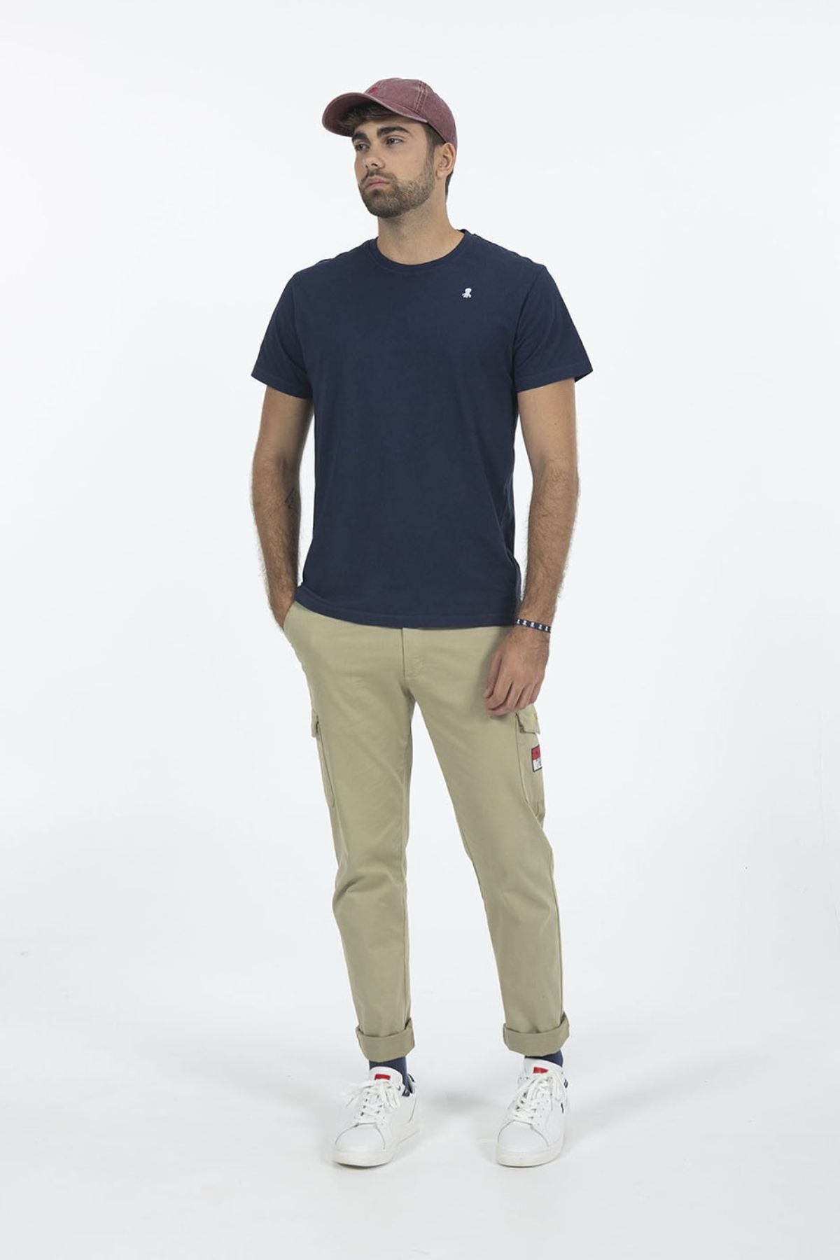T-SHIRT BÁSICA AZUL MARINHO ELPULPO