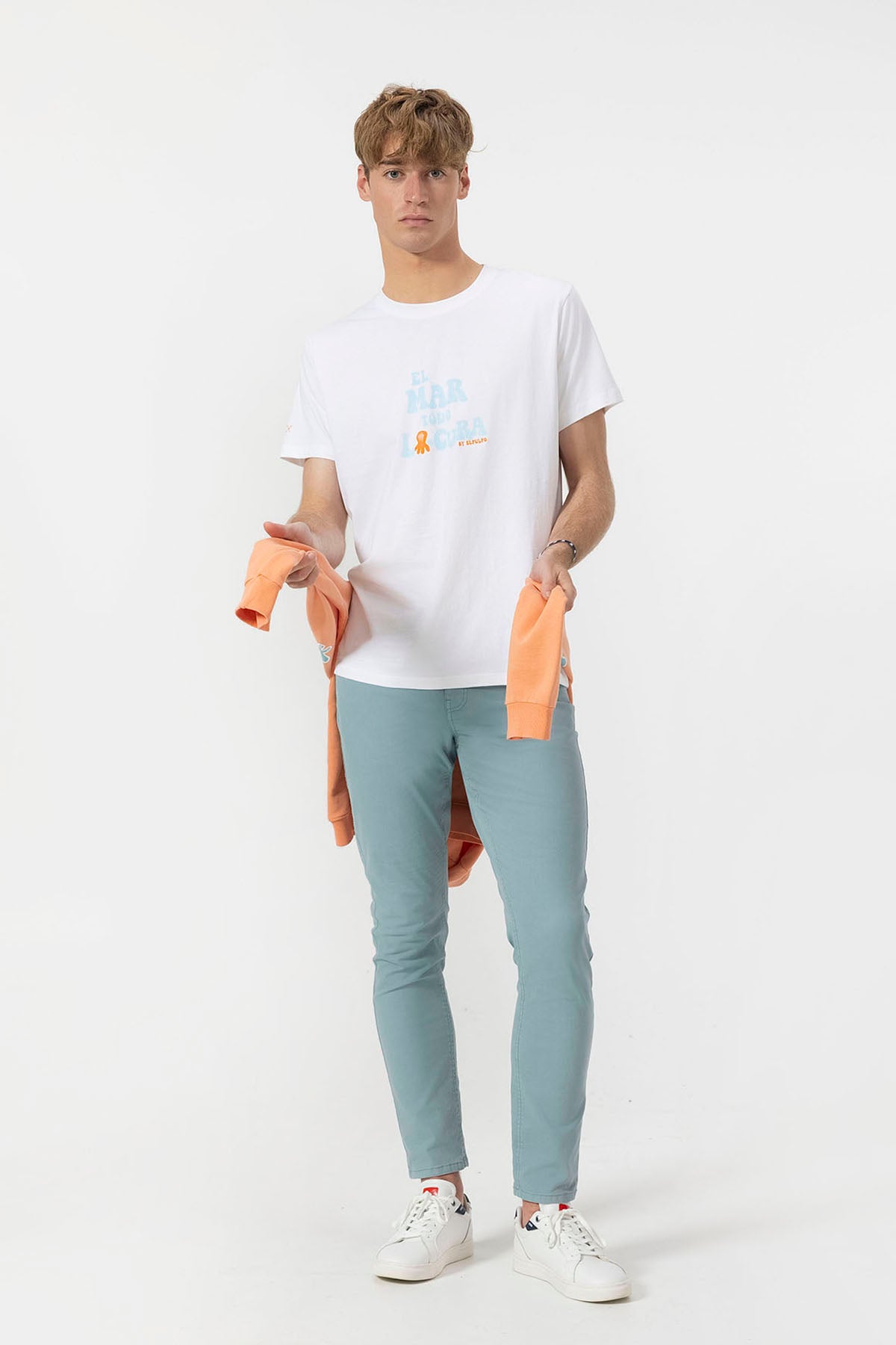 CAMISETA EL MAR TODO LO-CURA BLANCO PURO