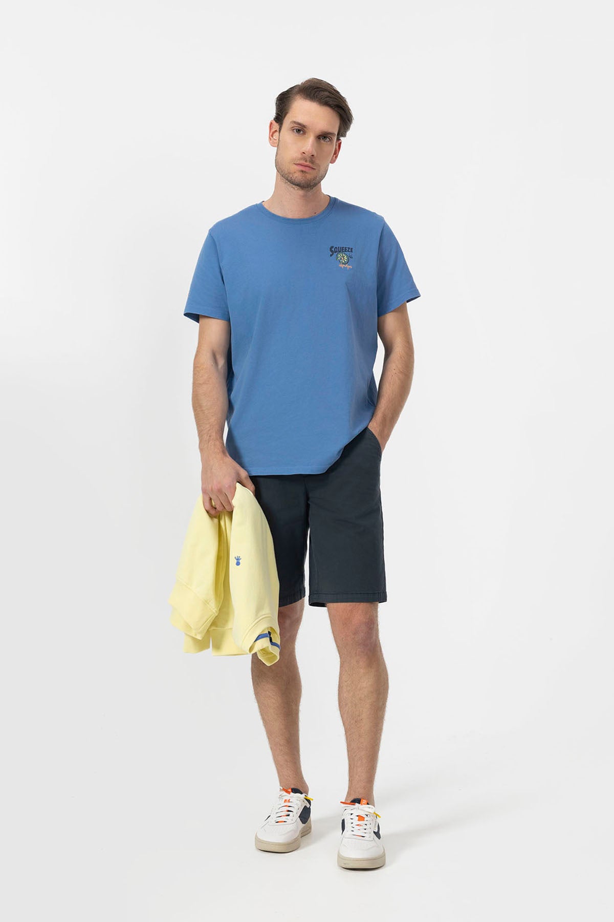 INDIGO SQUEEZE PRINTED T-SHIRT