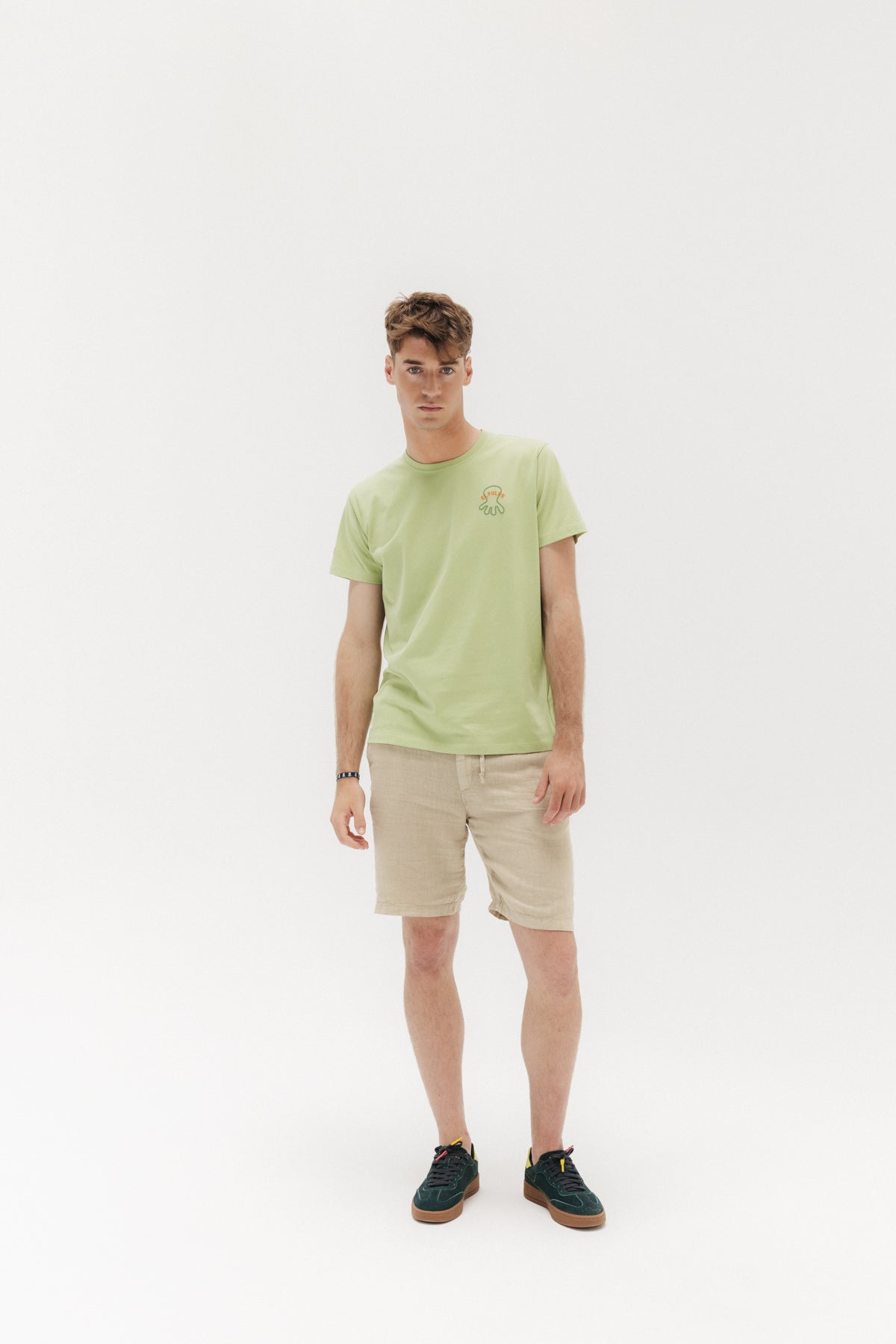 CAMISETA ESTAMPADO CEST LA VIE VERDE CLARO