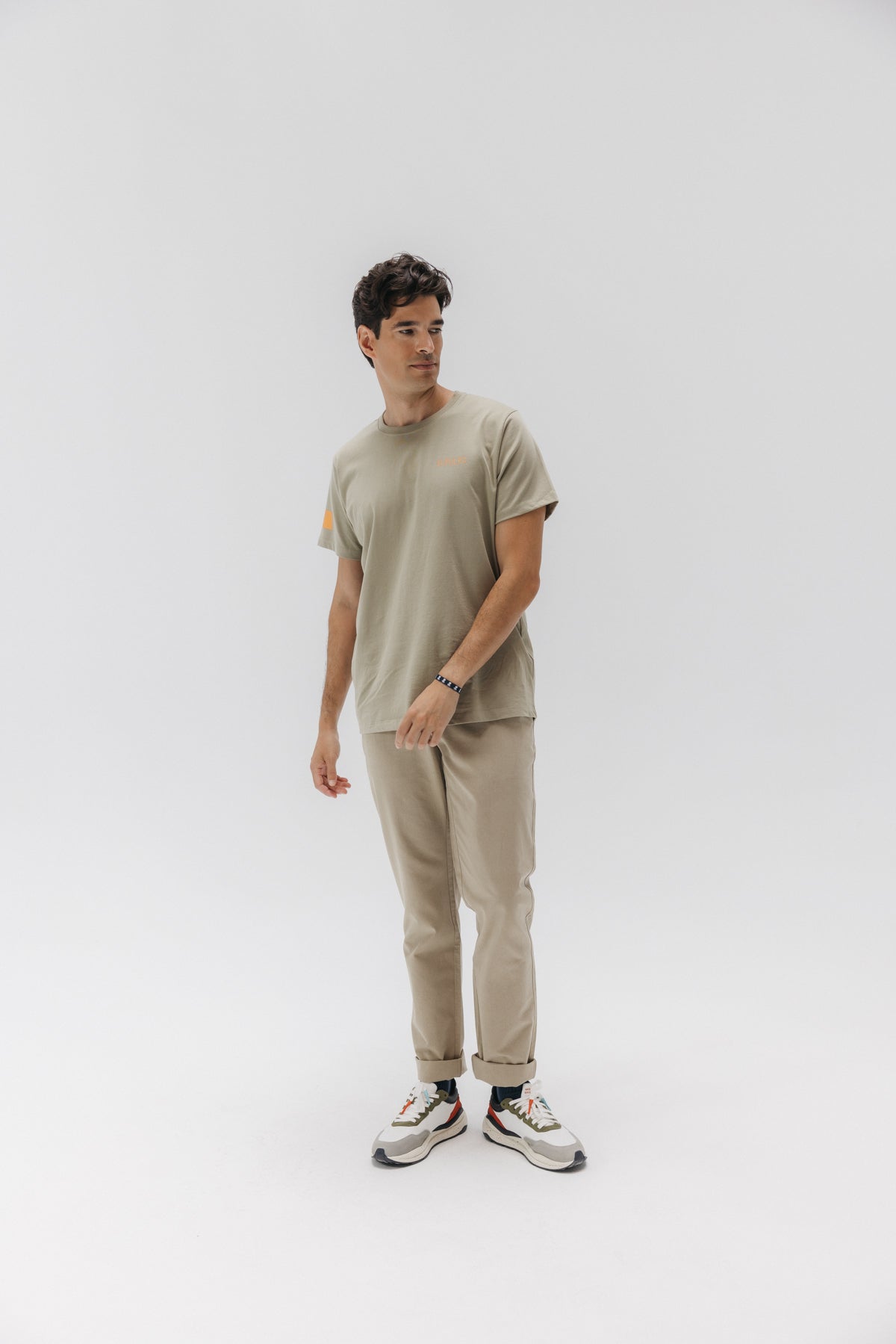 CAMISETA PARCHE PALAS VERDE KHAKI
