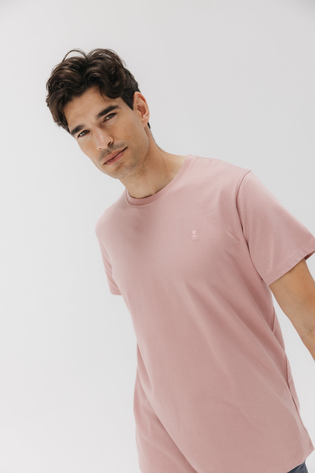T-SHIRT BASIC STONE ROSA BORDADA