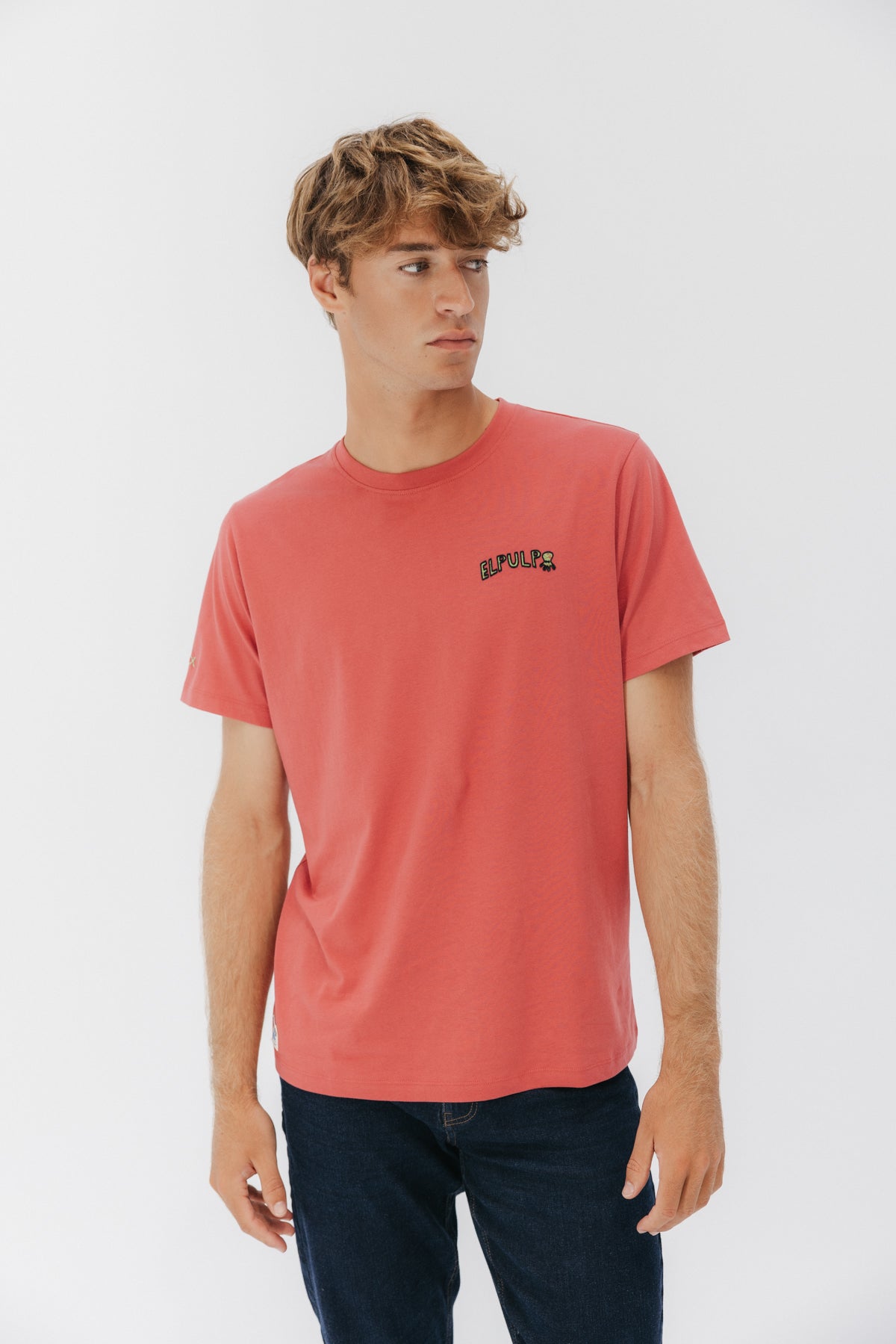 CAMISETA LET´S SAVE OUR PLANET ROJO DELAVÉ