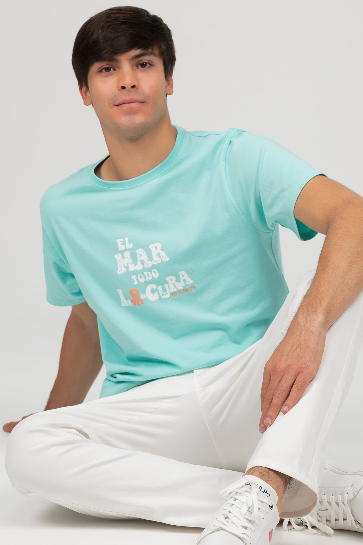 Camiseta mensaje el mar todo locura verde agua