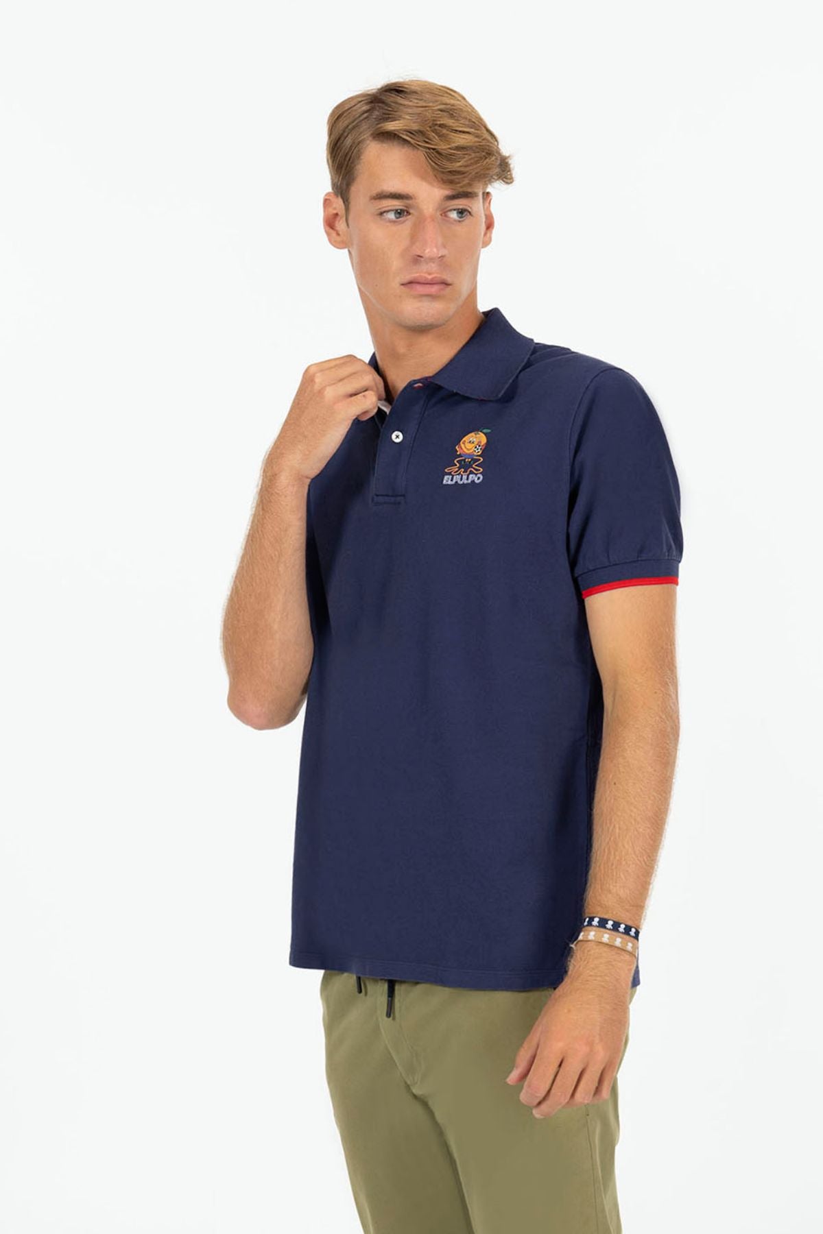 POLO ESTAMPADO ELPULPO Y NARANJITO CONTRASTES AZUL MARINO