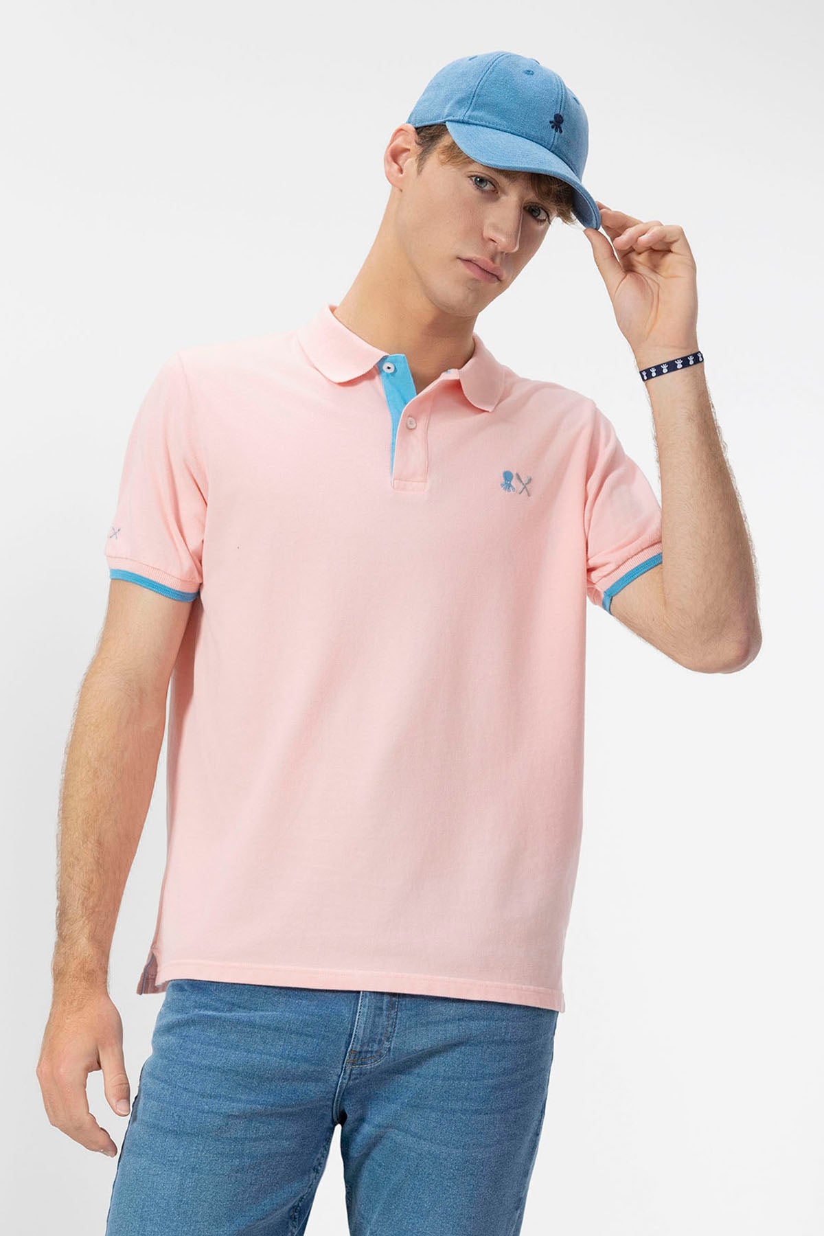 POLO BORDADO ESENCIALES ROSA