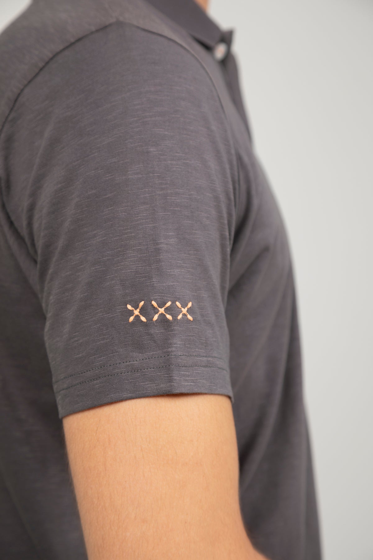 Polo cotton slub logo a tono antracita