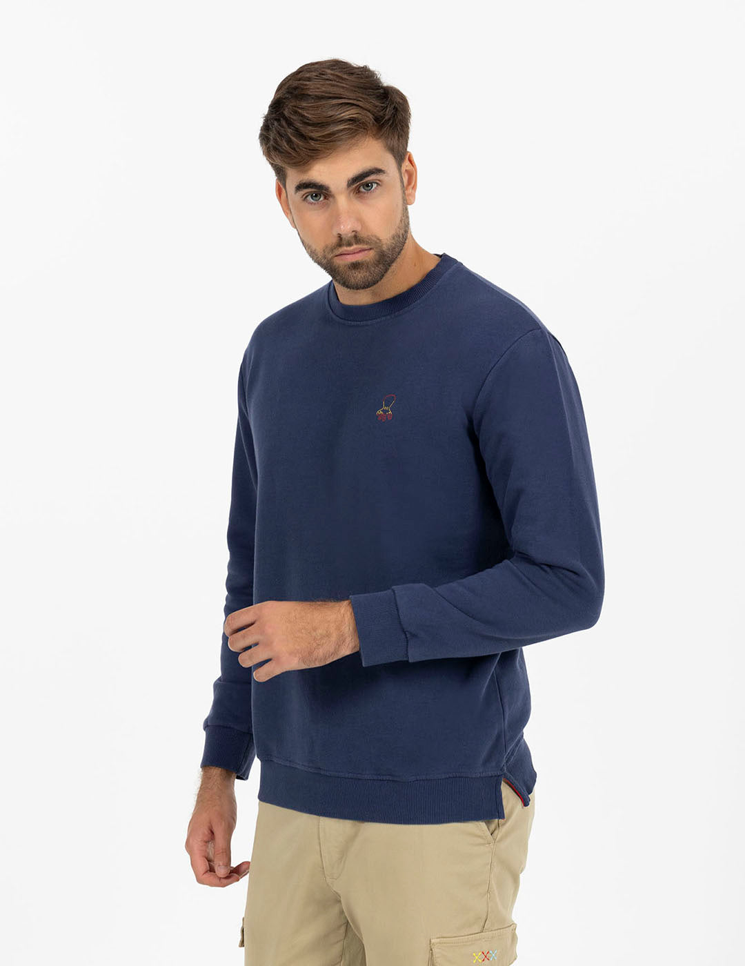 SWEATSHIRT LA ROJA AZUL MARINHO COM ESTAMPA DELAVÉ BALL