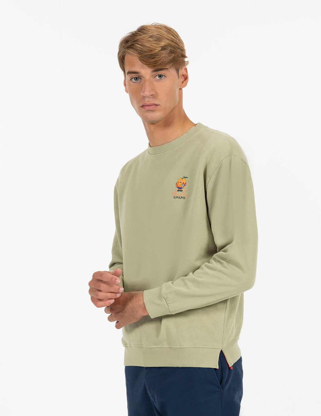 Sweatshirt com estampado de peito laranja e polvo verde sálvia