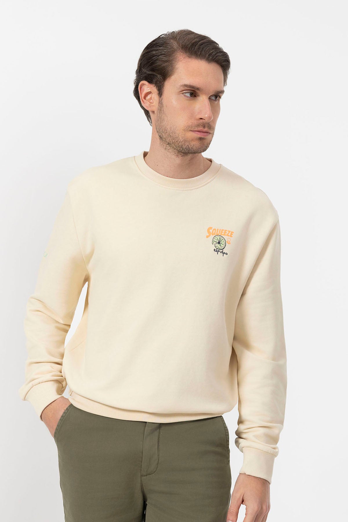 SWEATSHIRT COM ESTAMPA SQUEEZE OFF-WHITE