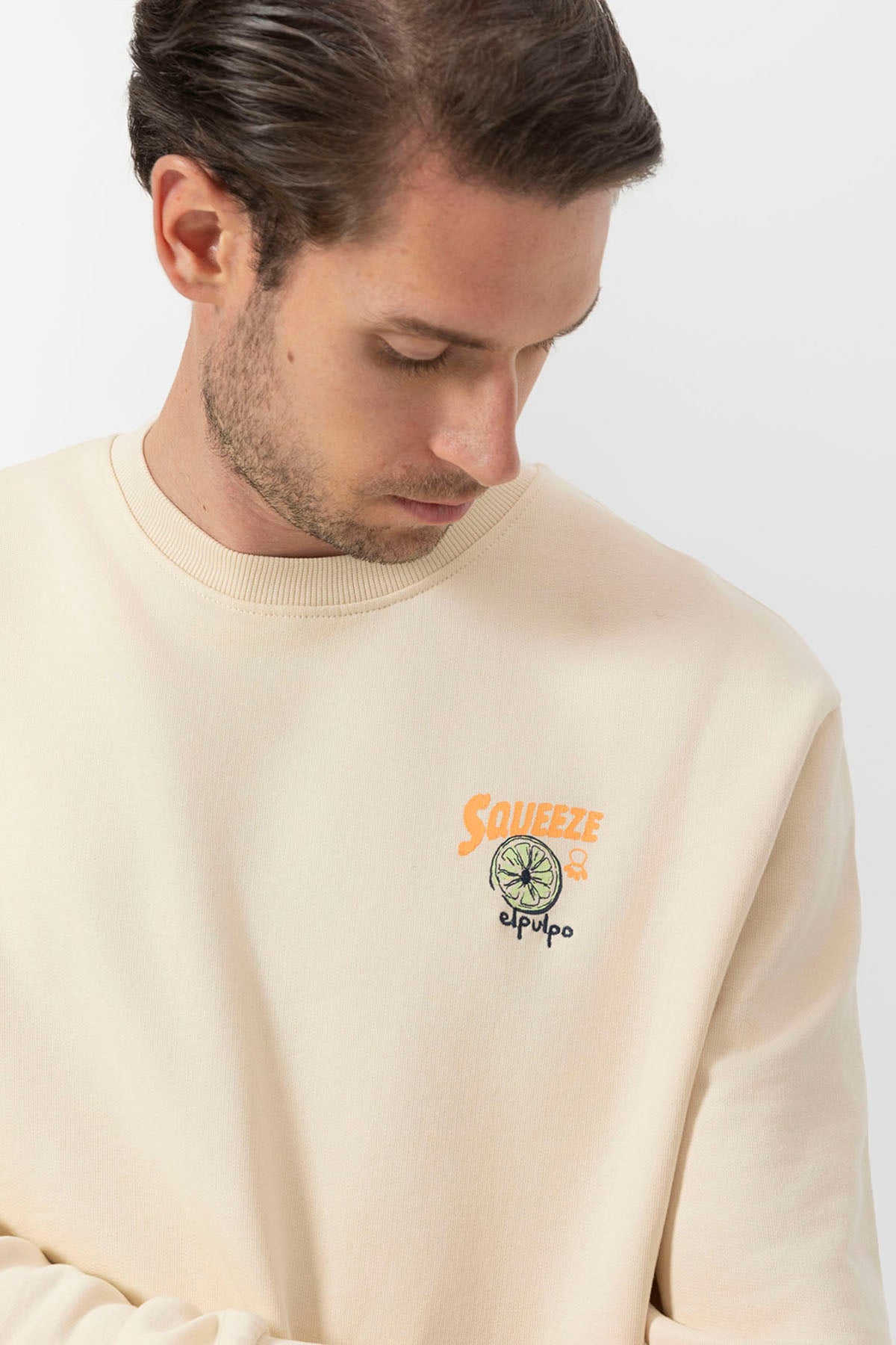 SWEATSHIRT COM ESTAMPA SQUEEZE OFF-WHITE