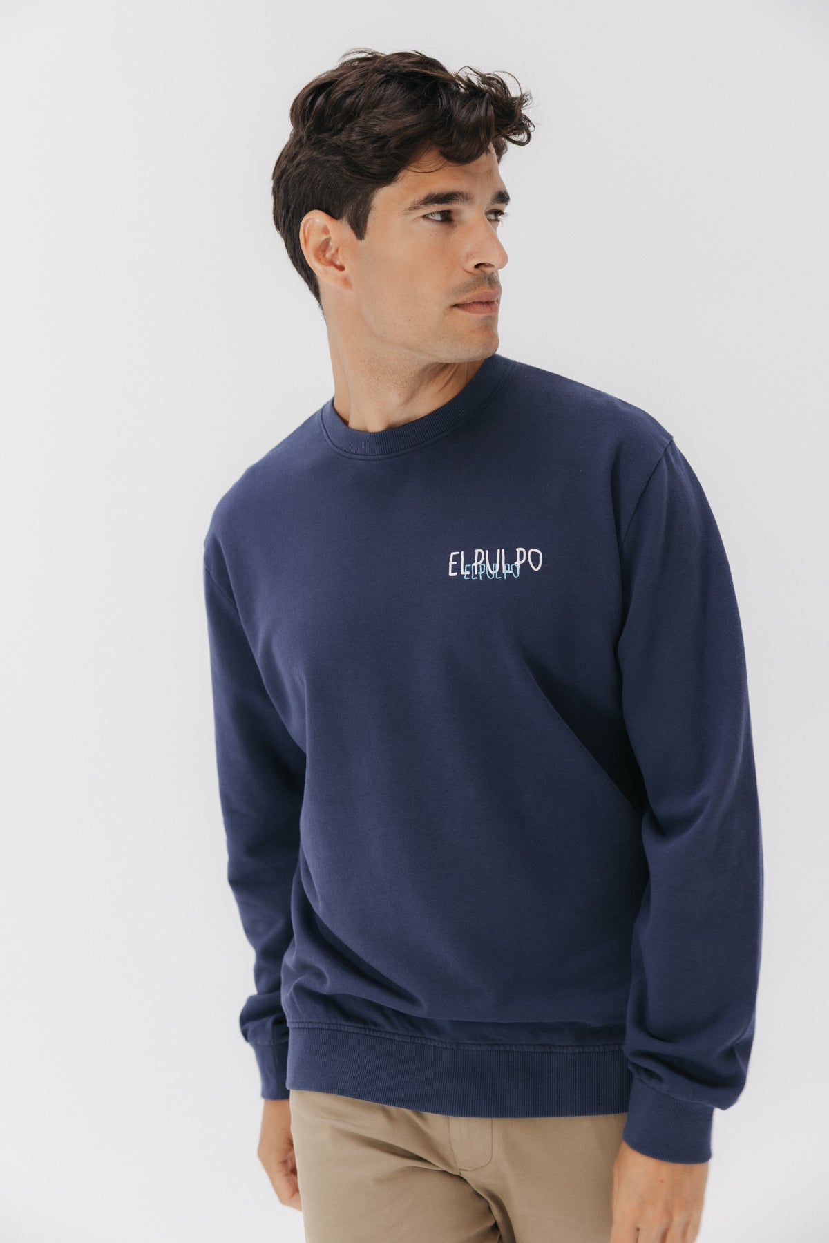 SUDADERA LOGO TEJIDO AZUL MARINO DELAVÉ