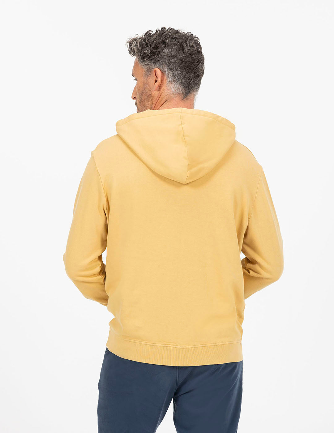 SUDADERA CAPUCHA ESTAMPADO SABES A-MAR MOSTAZA DELAVÉ