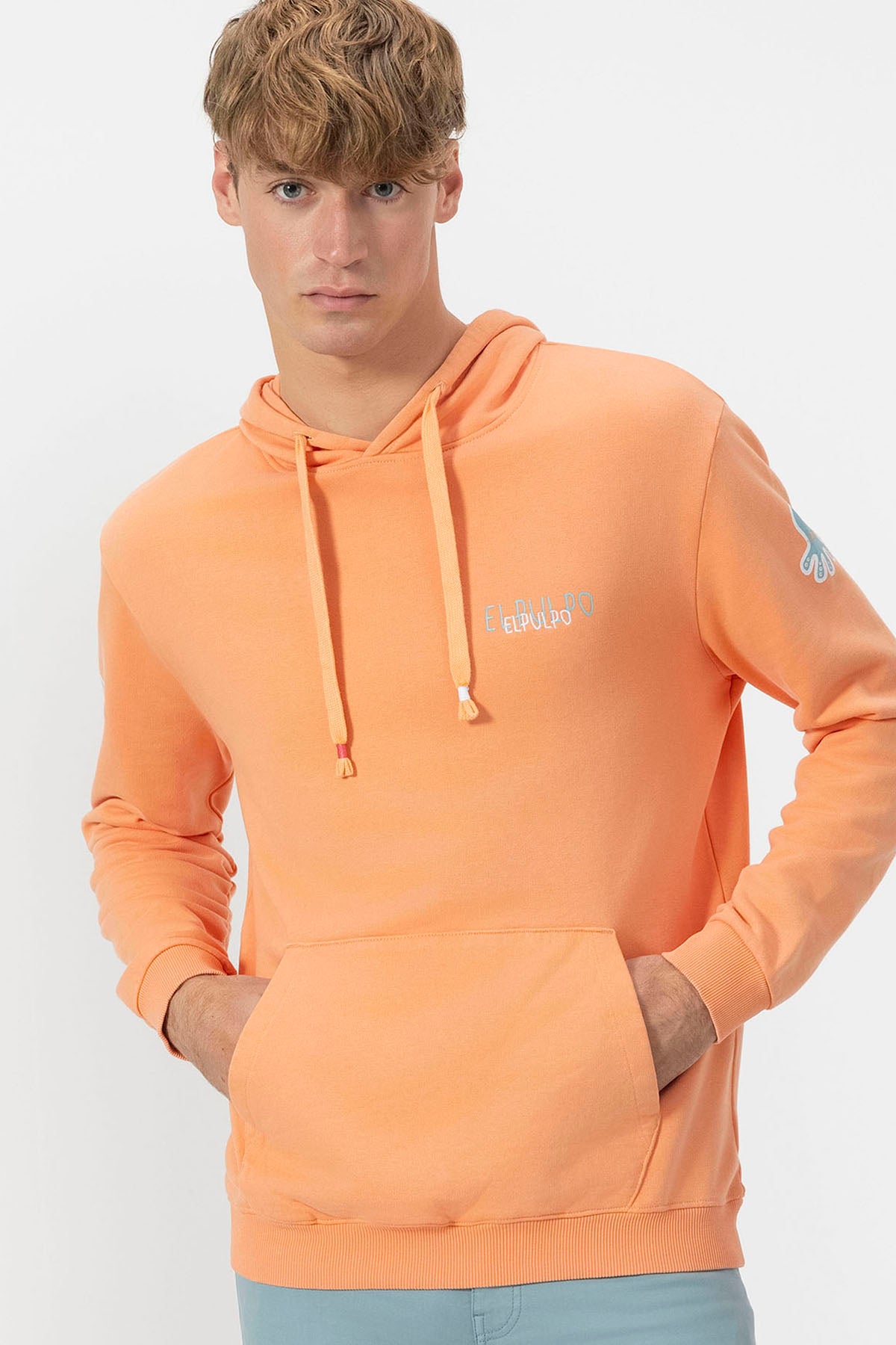 SWEATSHIRT COM CAPUZ E LOGOTIPO DE PÊSSEGO COM TRÊS DESENHOS