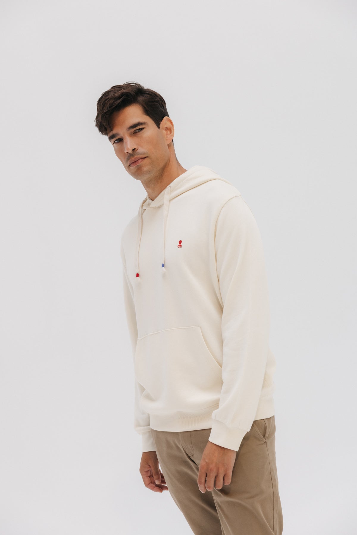 SUDADERA CAPUCHA LOGO BORDADO BLANCO ROTO