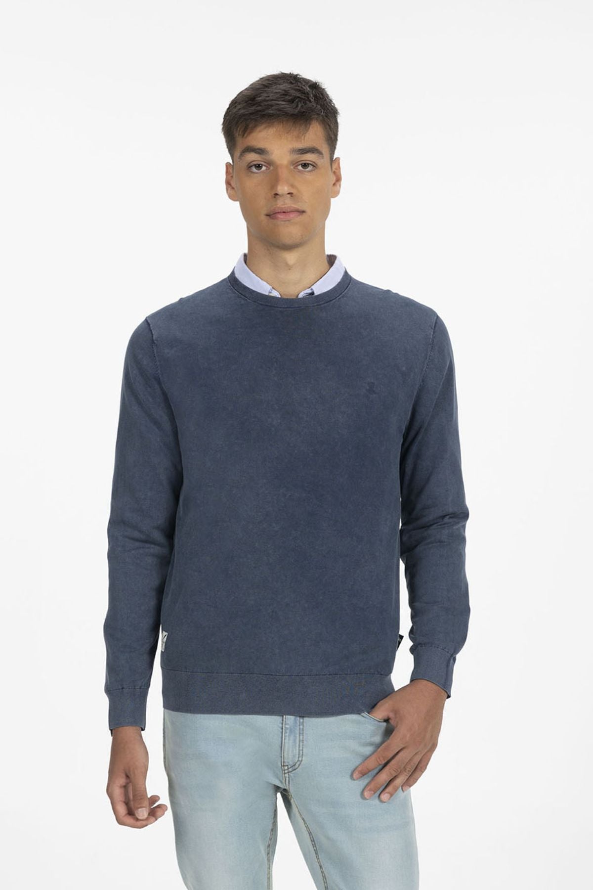 SWEATER DE MALHA LAVADA AZUL MARINHO DELAVÉ