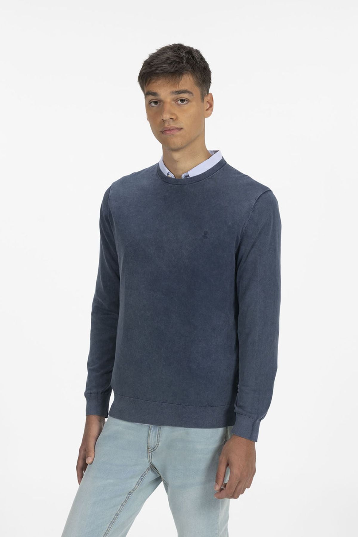 SWEATER DE MALHA LAVADA AZUL MARINHO DELAVÉ