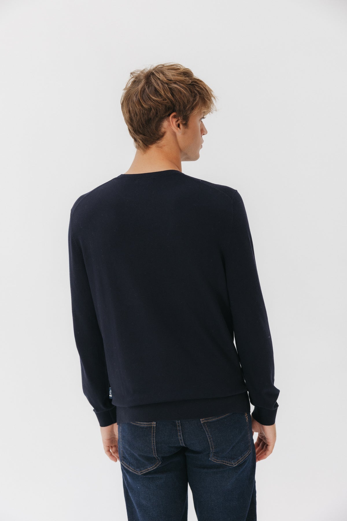 Jersey básico logo azul marino