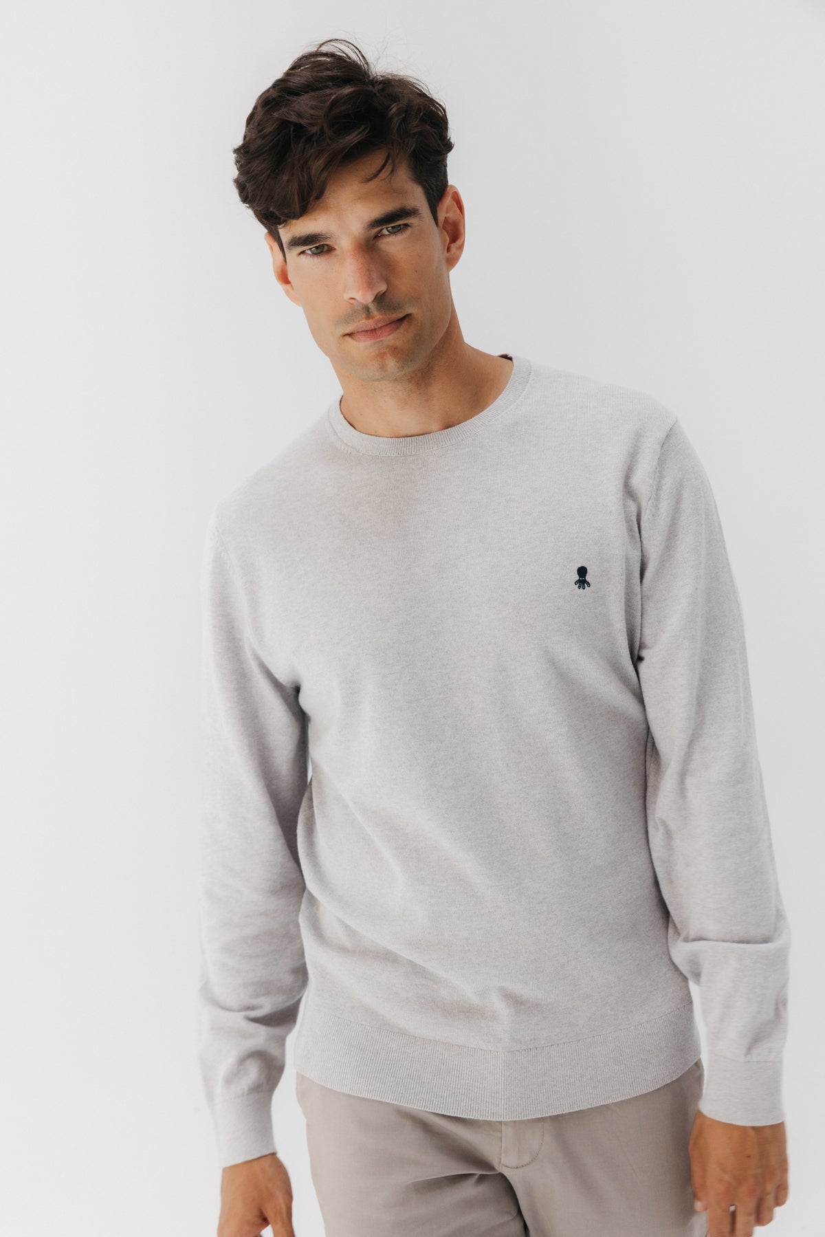 Jersey cuello redondo mezcla gris vigoré