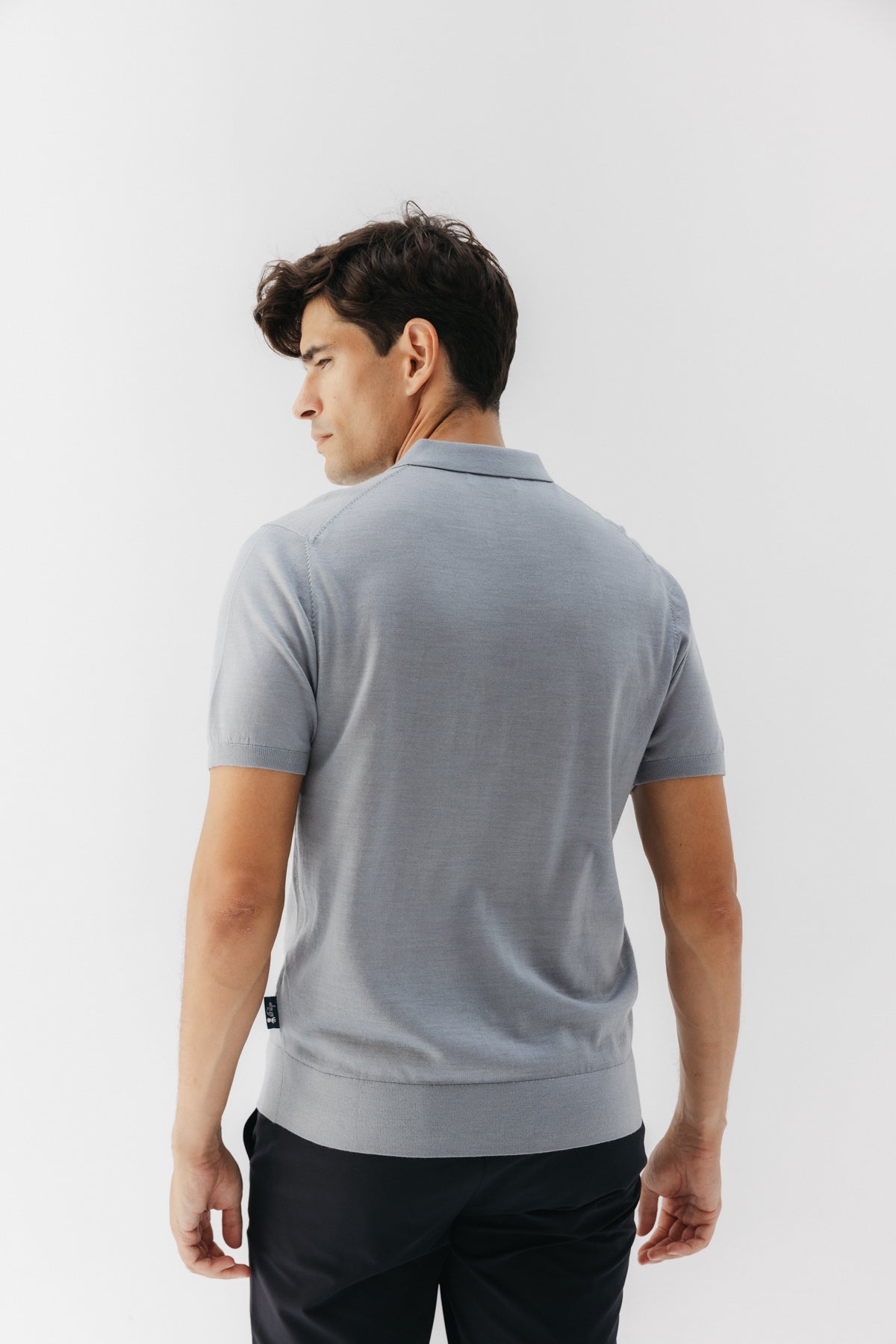 POLO MERINO CUELLO CAMISERO GRIS VIGORÉ