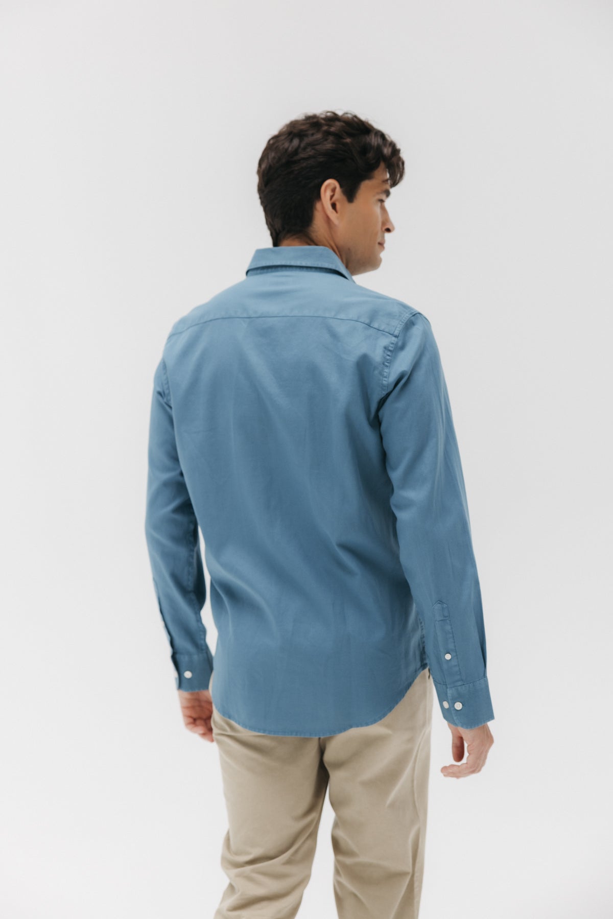 CAMISA CASUAL ESTRUCTURA GARMENT DYED AZUL GRISÁCEO