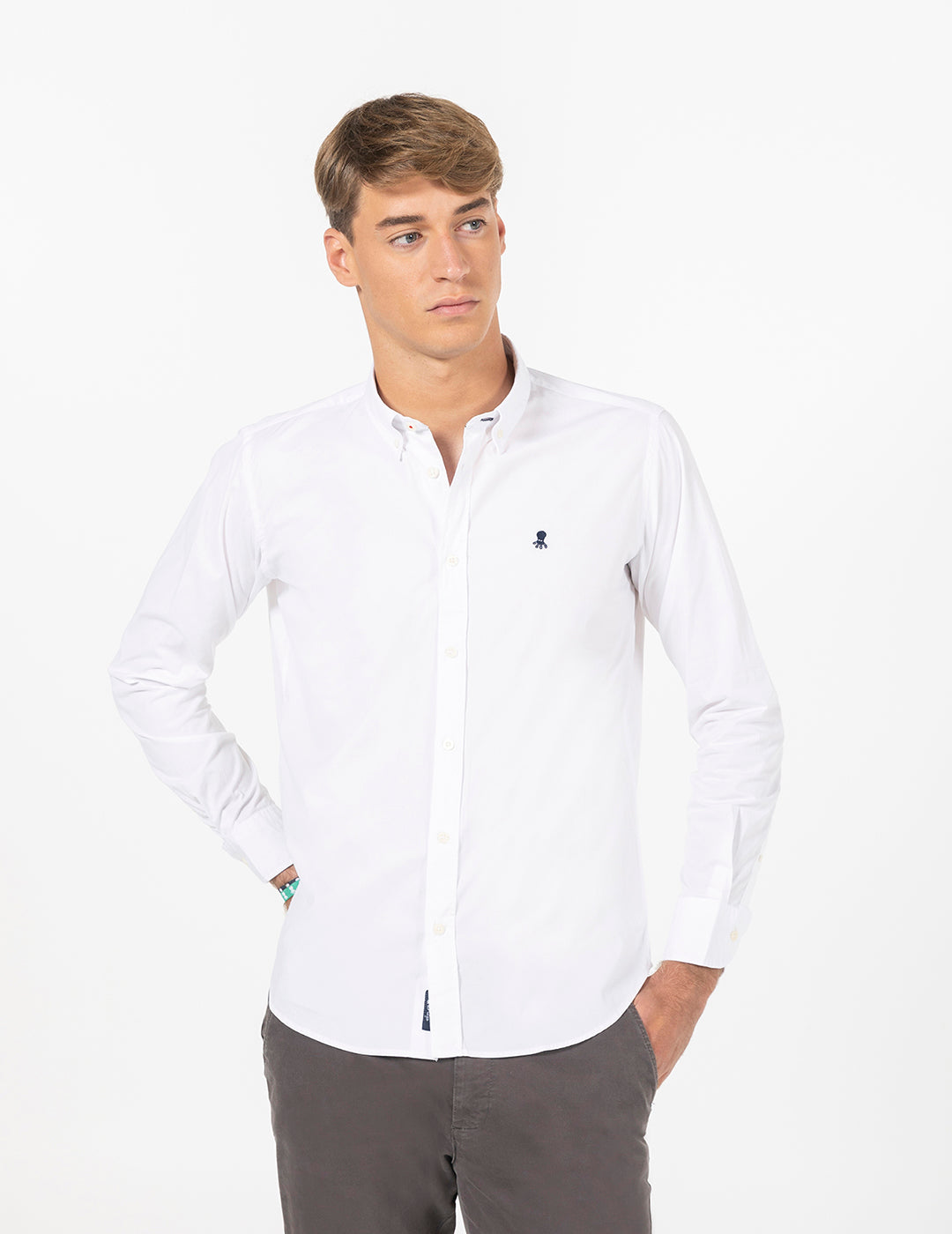 CAMISA BASIC LOGO BLANCO