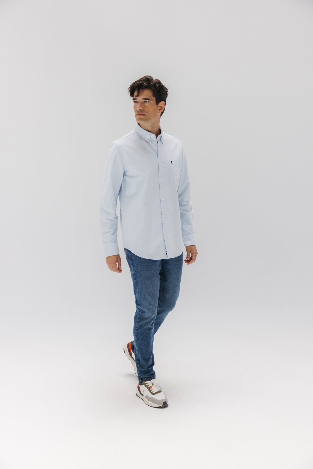 CAMISA CASUAL BOLSILLO PECHO OXFORD AZUL CLARO