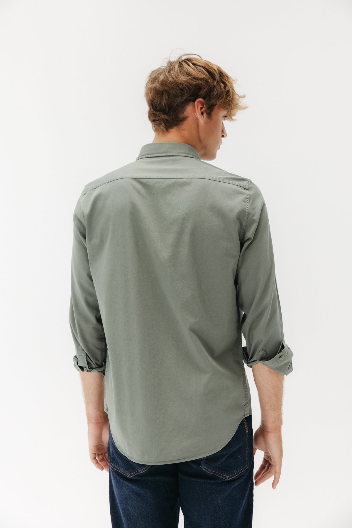 CAMISA CASUAL SARGA TINTADA VERDE KHAKI