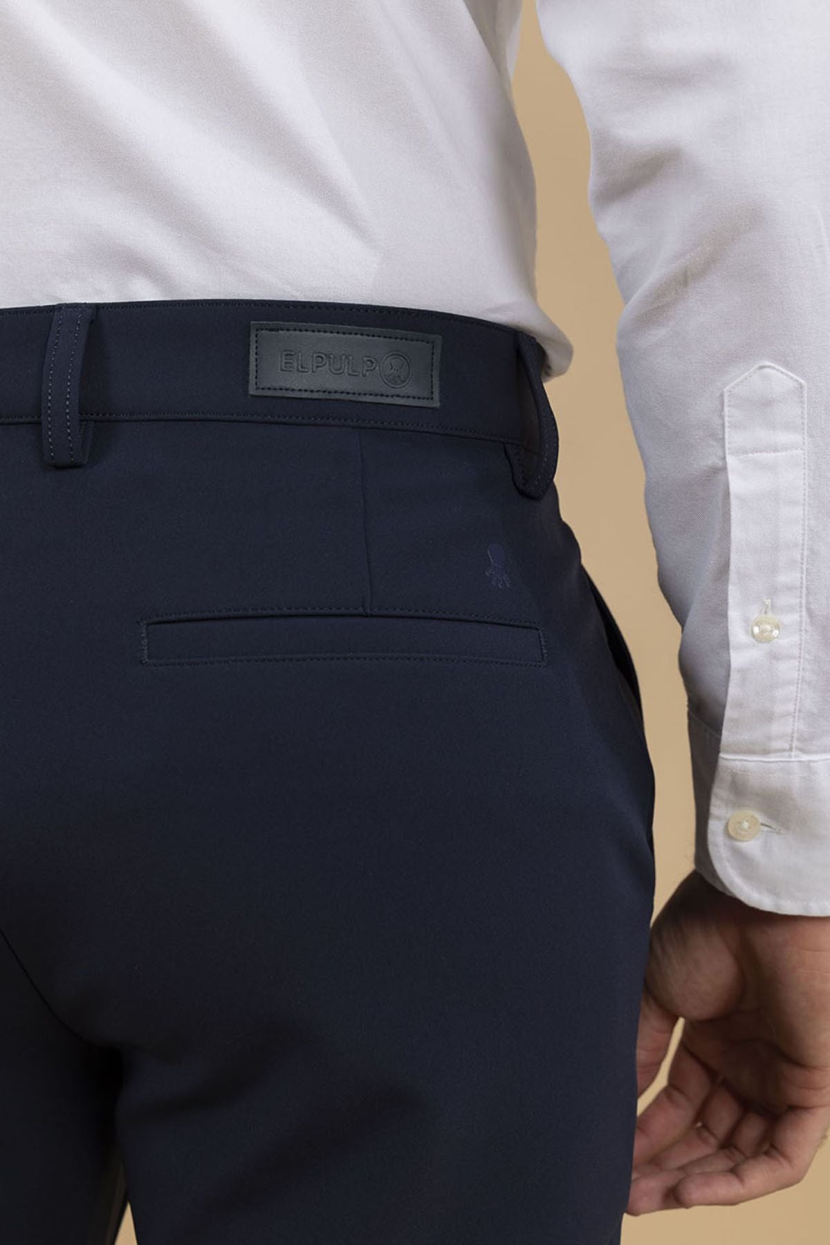 CALÇA AZUL MARINHO PERFEITA