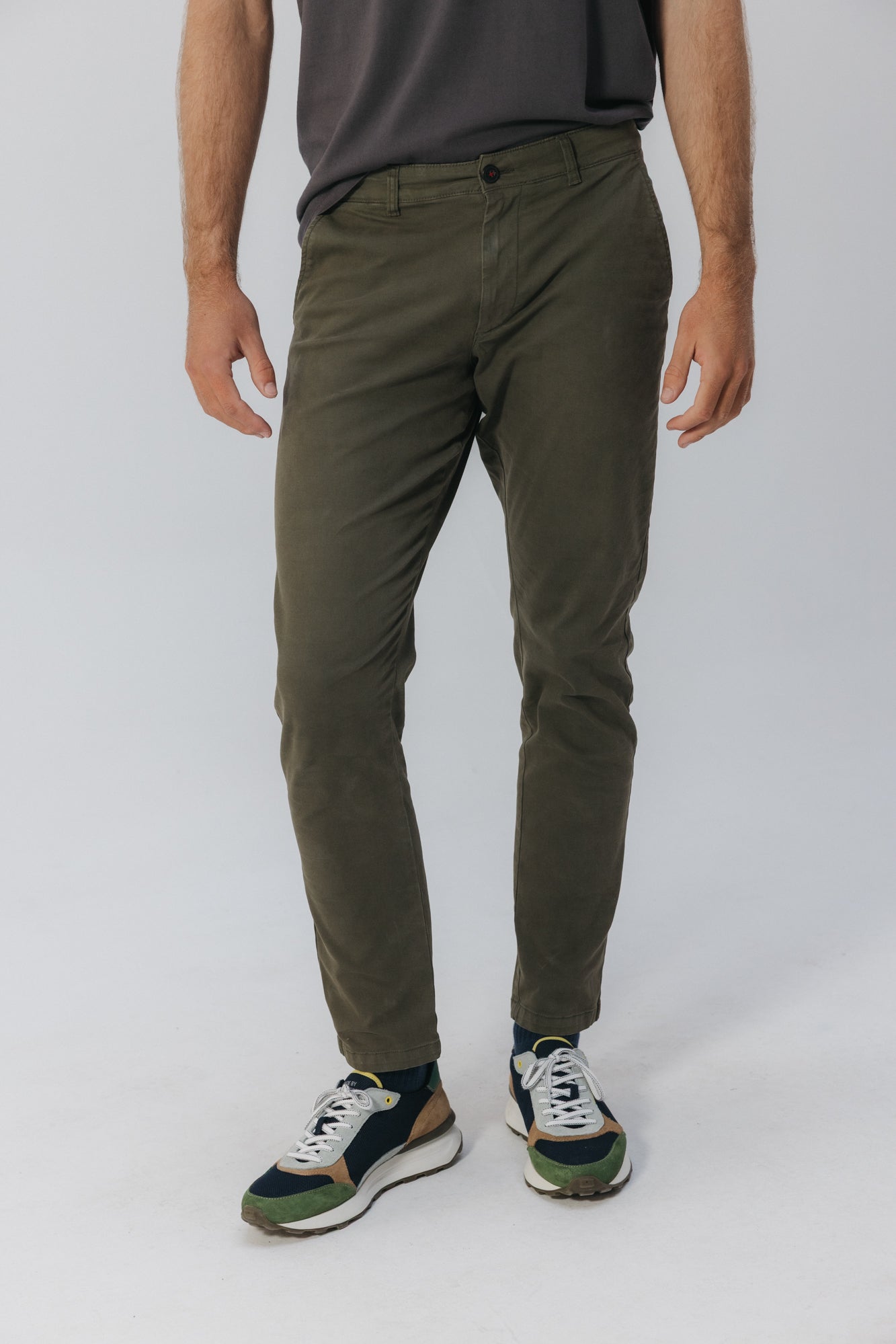 Pantalón chino peach verde khaki