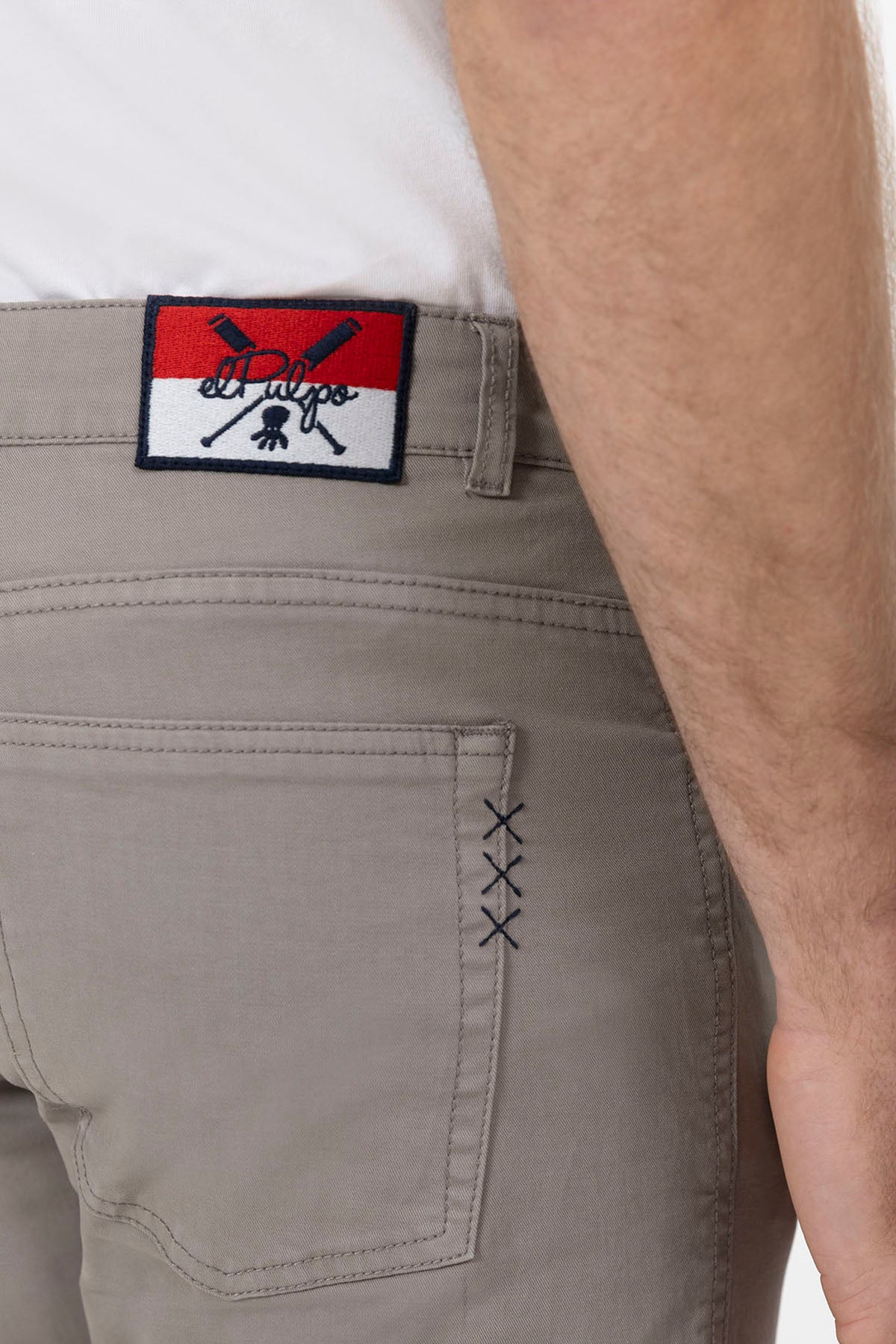 PANTALON 5 BOLSILLOS COLOR GRIS PIEDRA