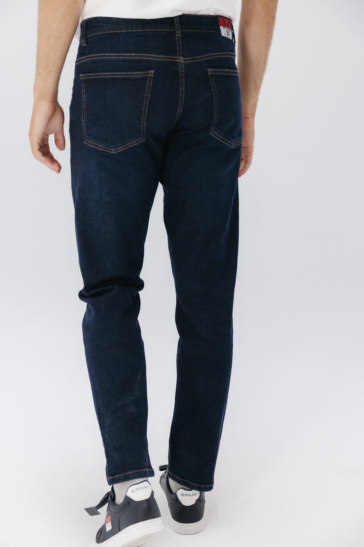 Pantalón denim slim fit índigo oscuro