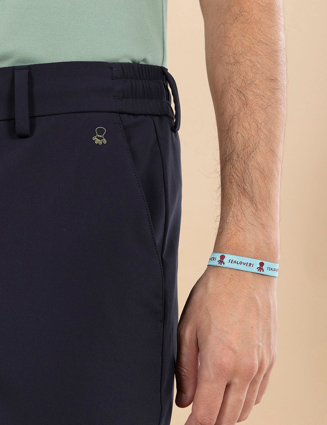 CALÇA ULTRALEVE COM CORDÃO AZUL MARINHO