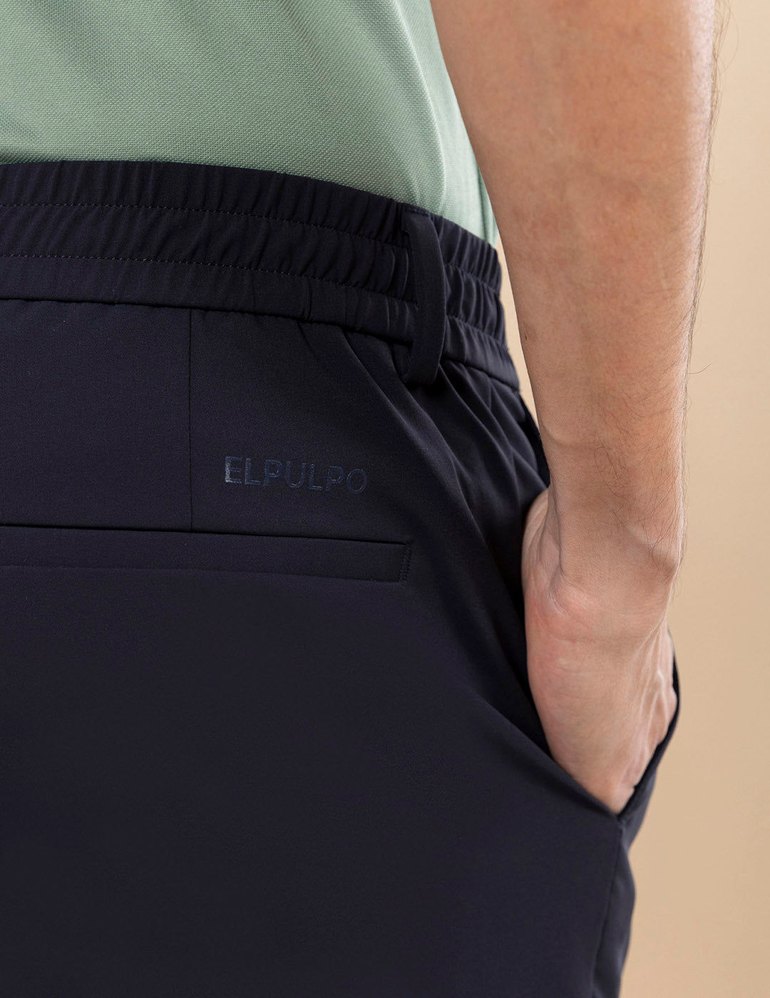 CALÇA ULTRALEVE COM CORDÃO AZUL MARINHO