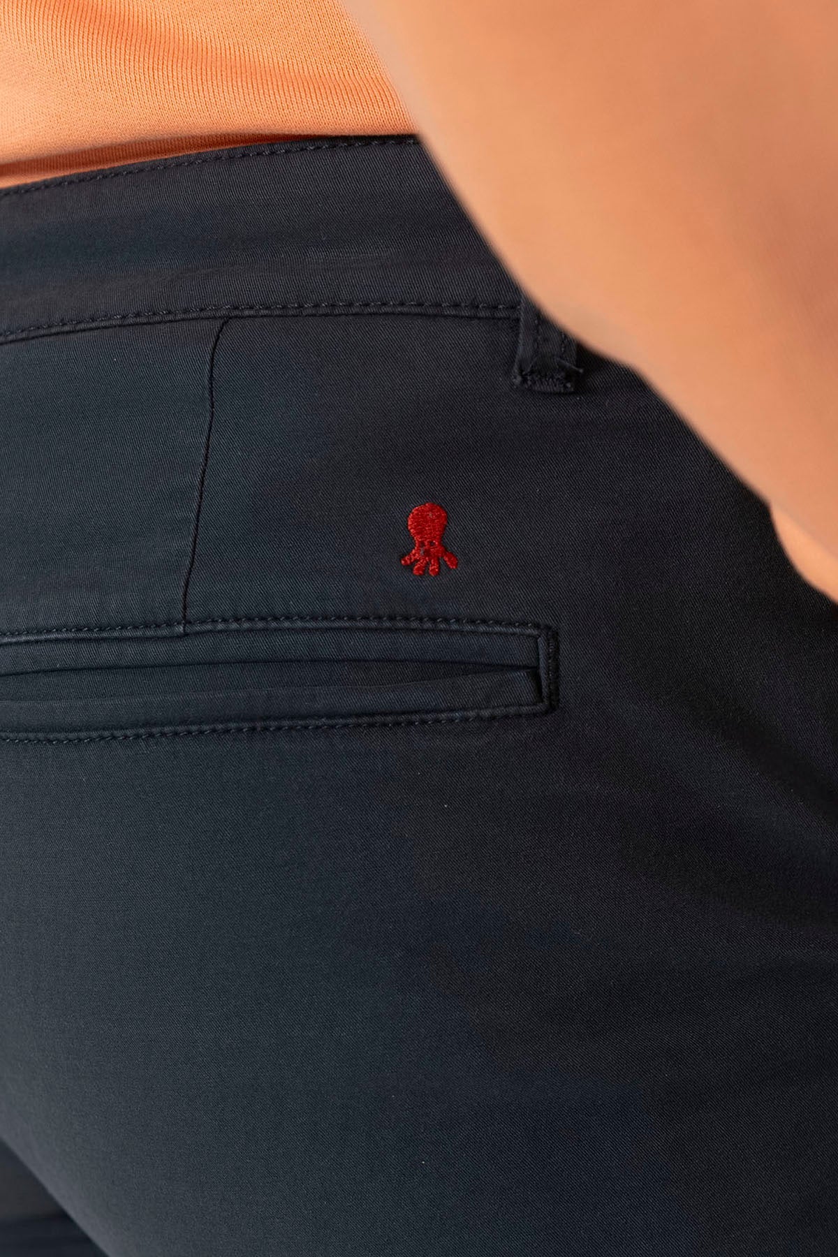 Bermuda chino twill azul marino