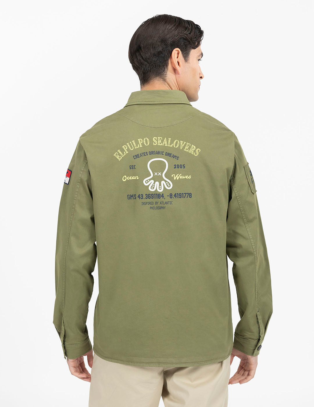 SOBRECAMISA ESTAMPADO LEYENDA VERDE KHAKI