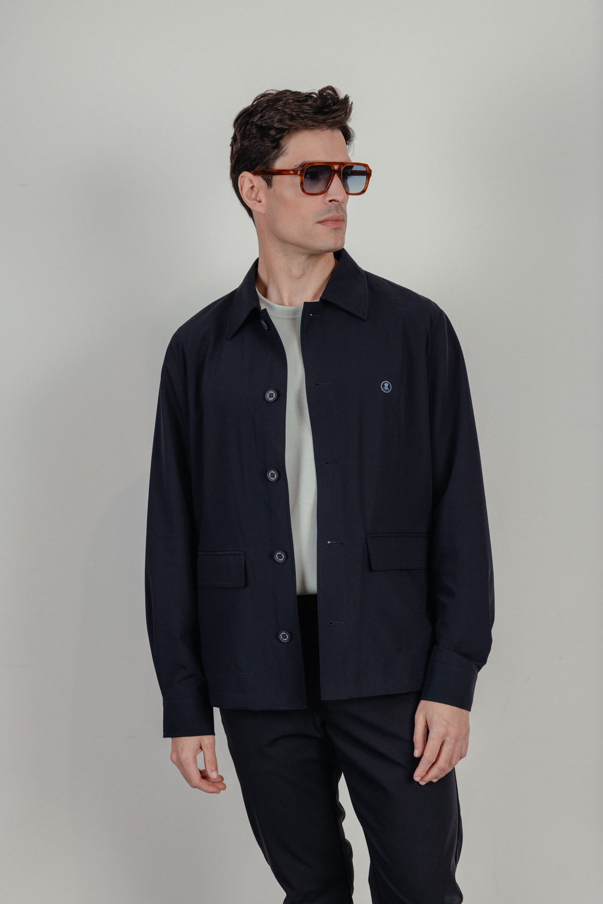 Sobrecamisa técnica ultraligera azul marino