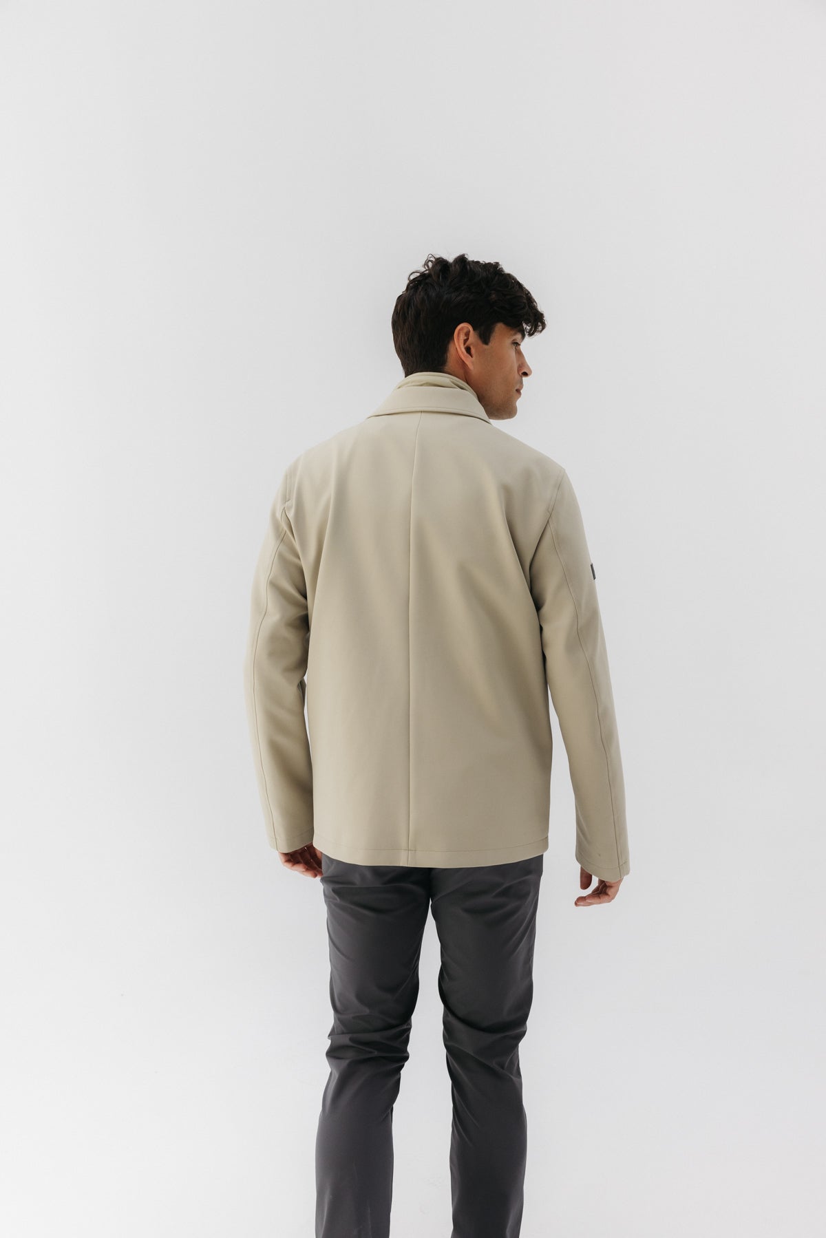 GABARDINA CORTA PERFECT BEIGE