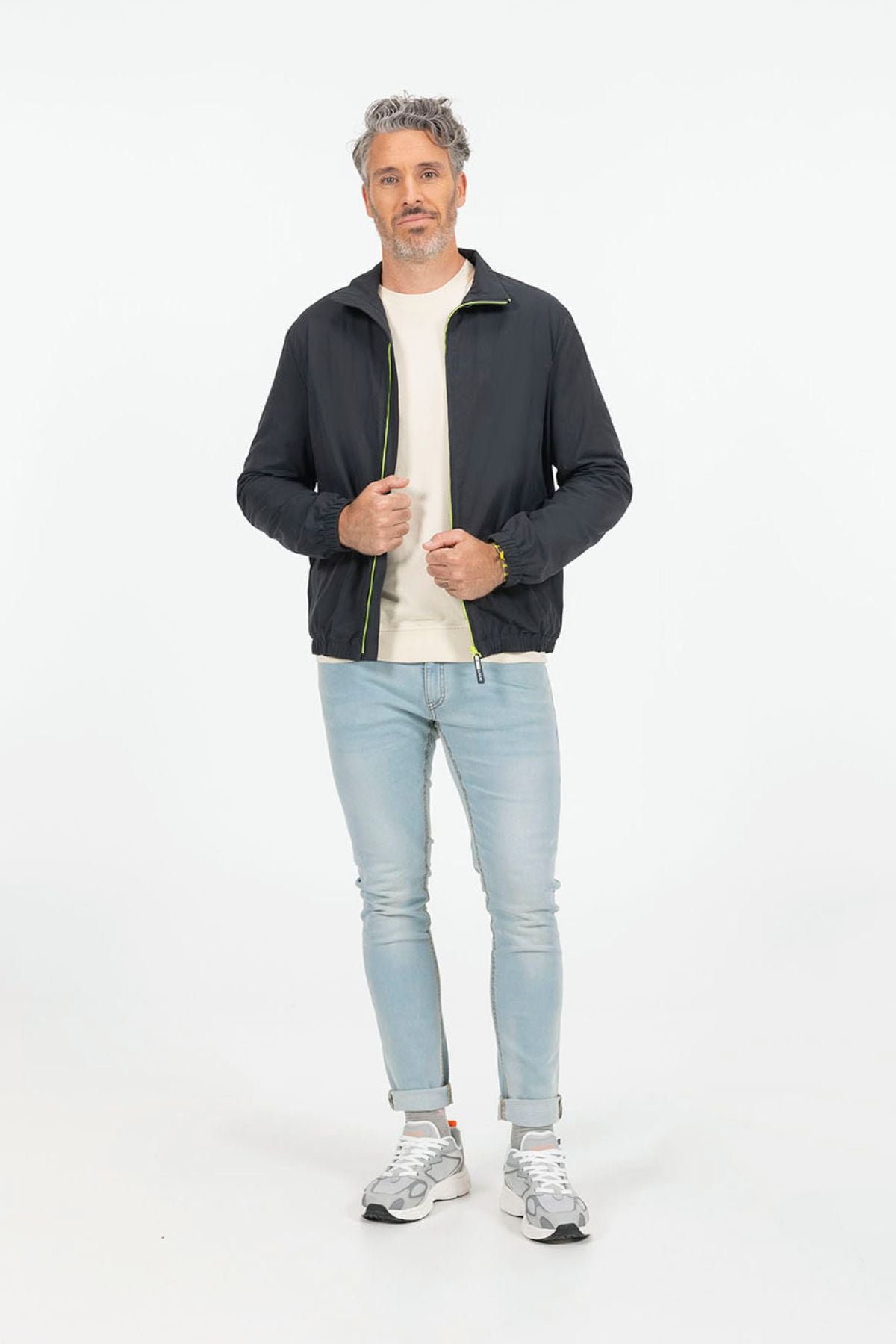 BOMBER TÉCNICA NIAGARA AZUL MARINO