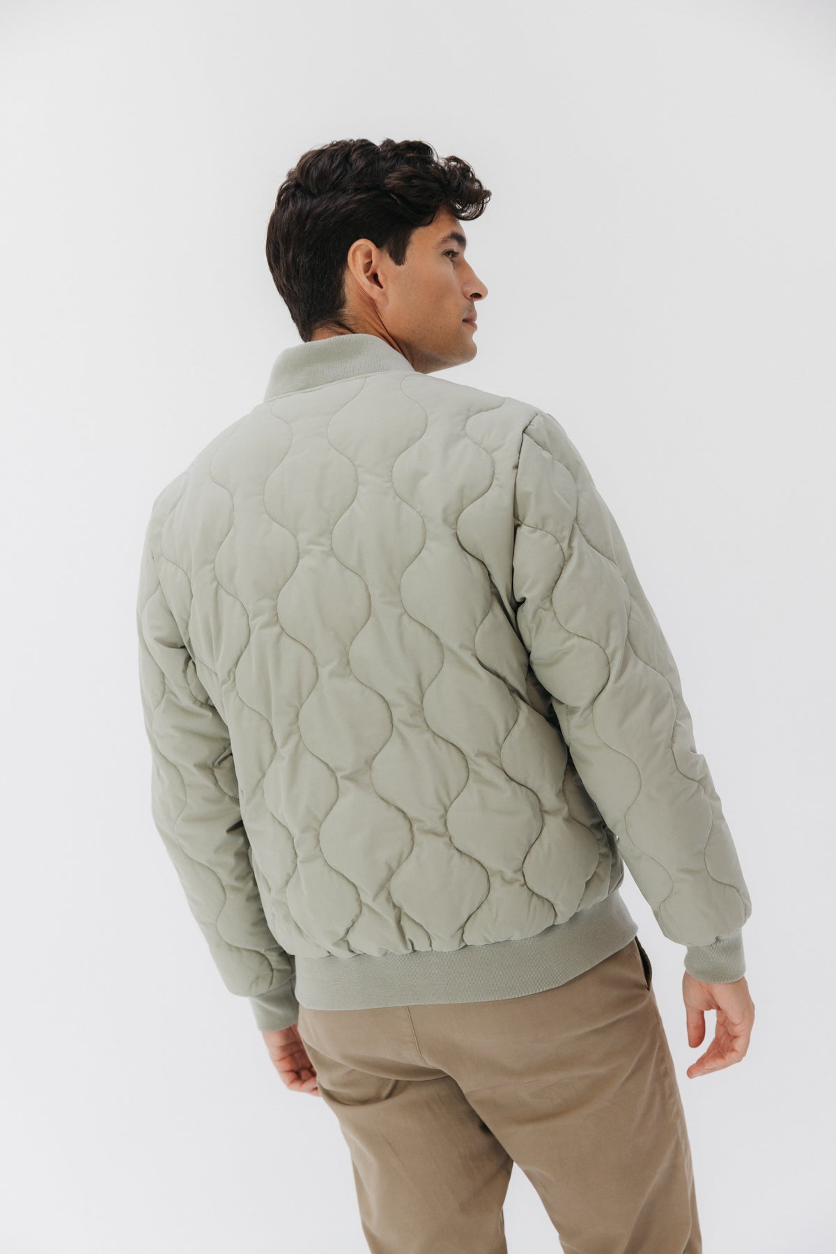 BOMBER ACOLCHADA SVEN VERDE GRISACEO