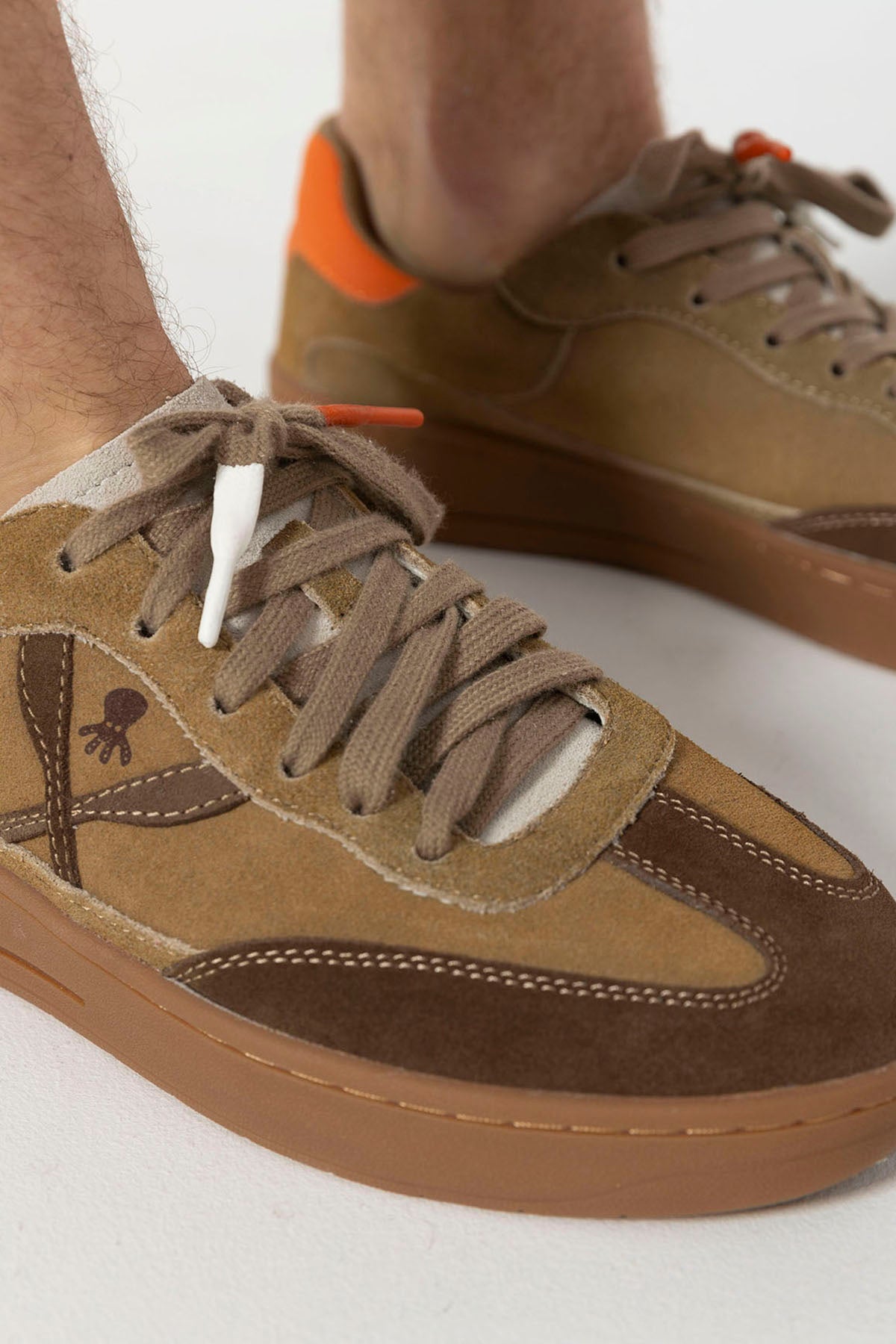 EP CANIDE BROWN CONTRASTING SUEDE LEATHER SNEAKER