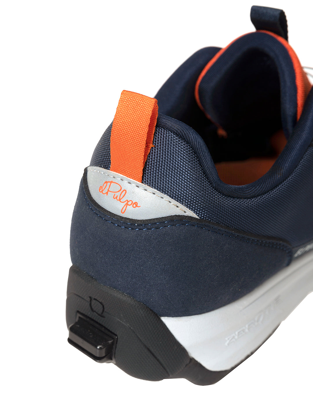DOVE NAVY BLUE SNEAKER