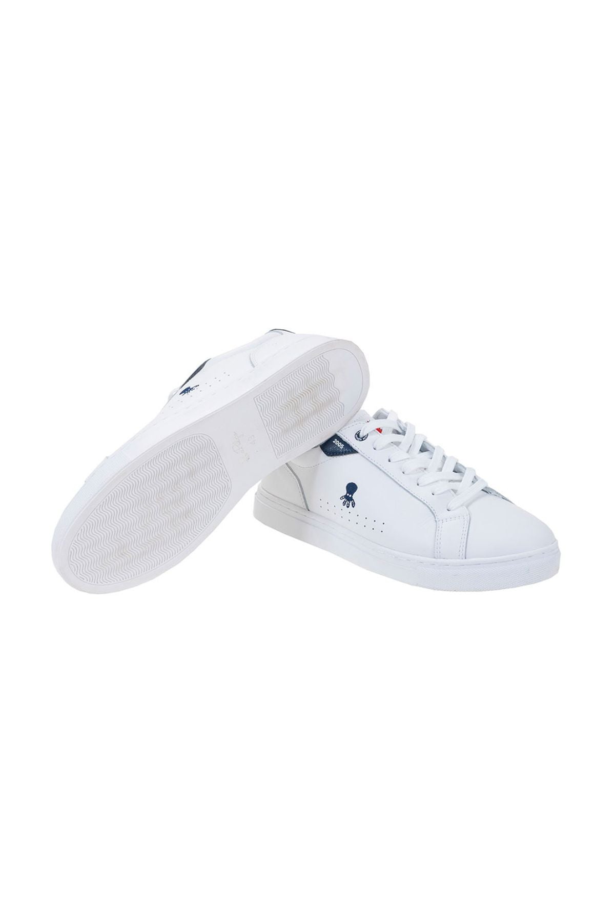 CASUAL SNEAKER WITH SIDE LOGO IN PURE WHITE