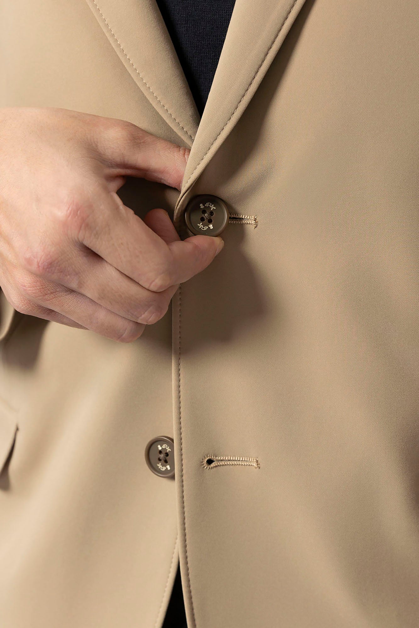 BLAZER TOPO CLÁSSICO ULTRALEVE