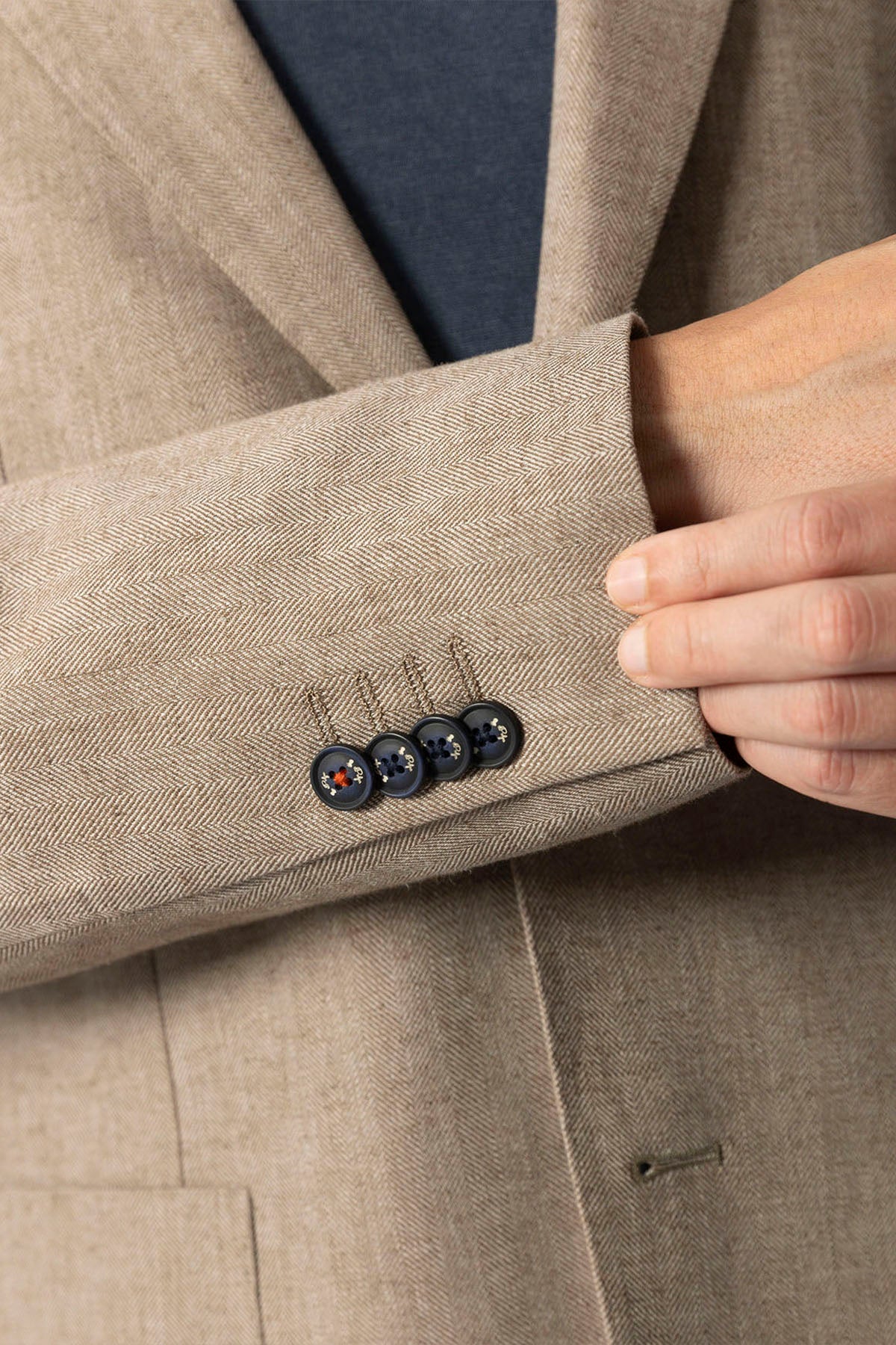 Blazer espinha de peixe com linho bege