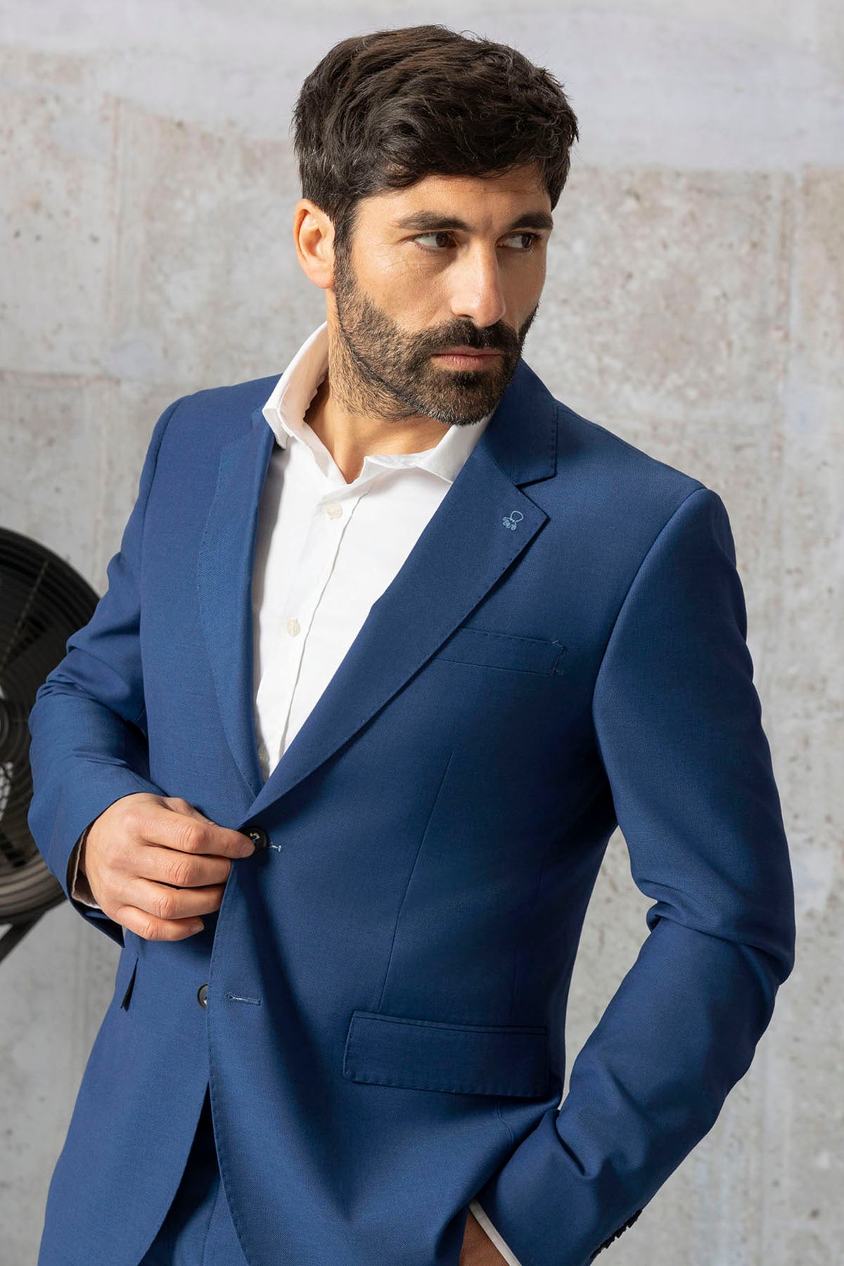 BLAZER AZUL MARINHO COM MICRODESENHOS