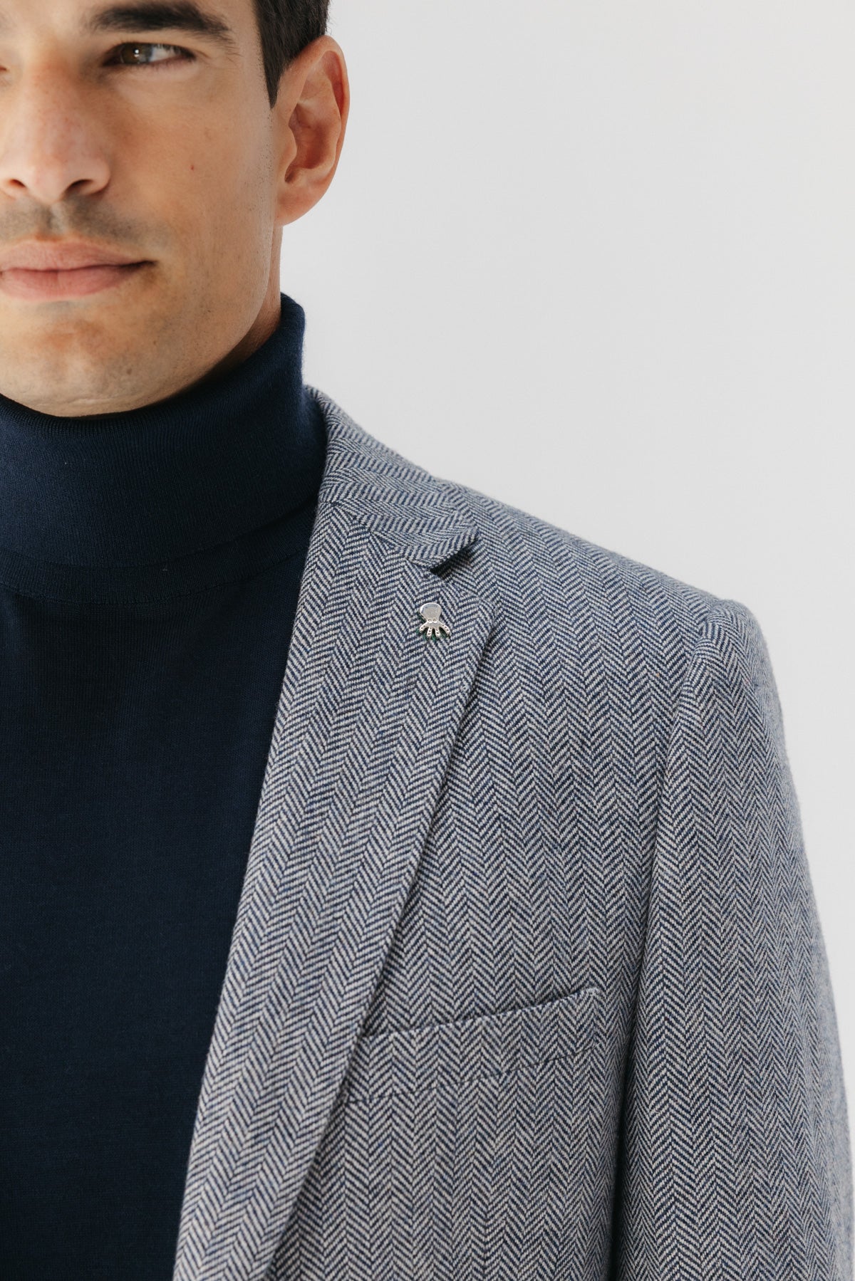 Blazer espinha de peixe com lã azul