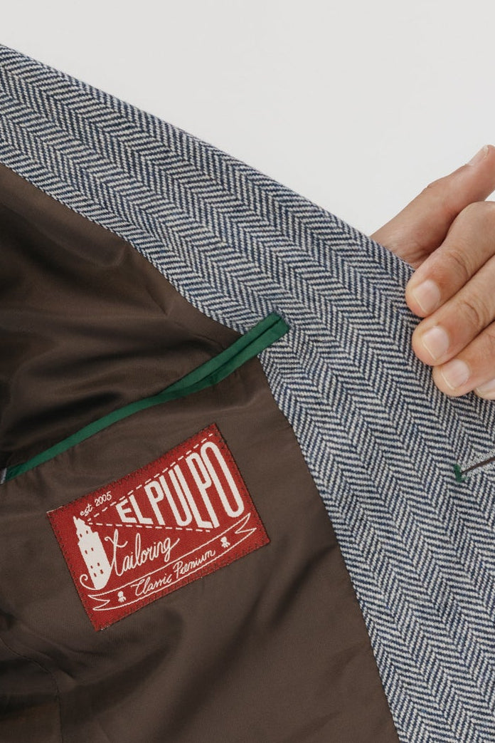 Blazer espinha de peixe com lã azul