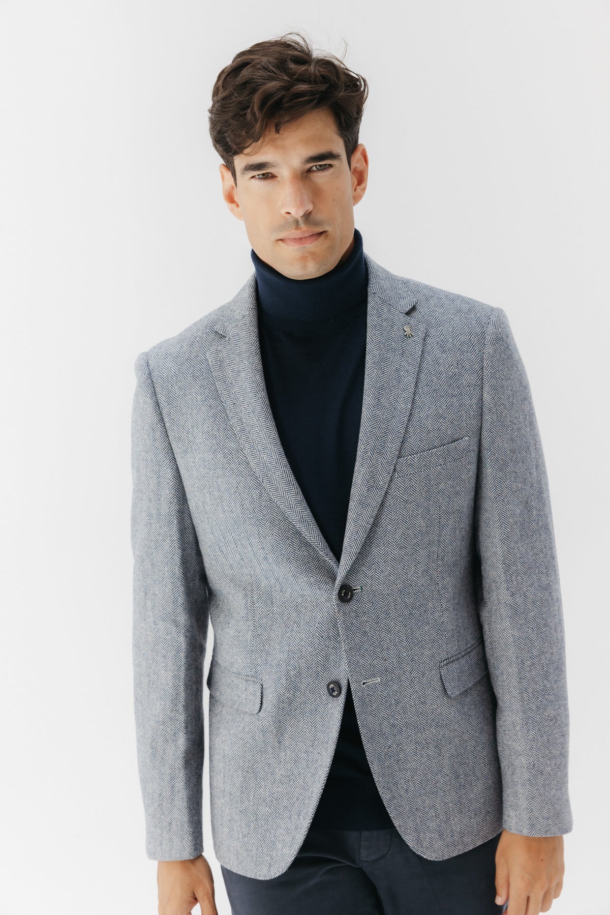 Blazer espinha de peixe com lã azul